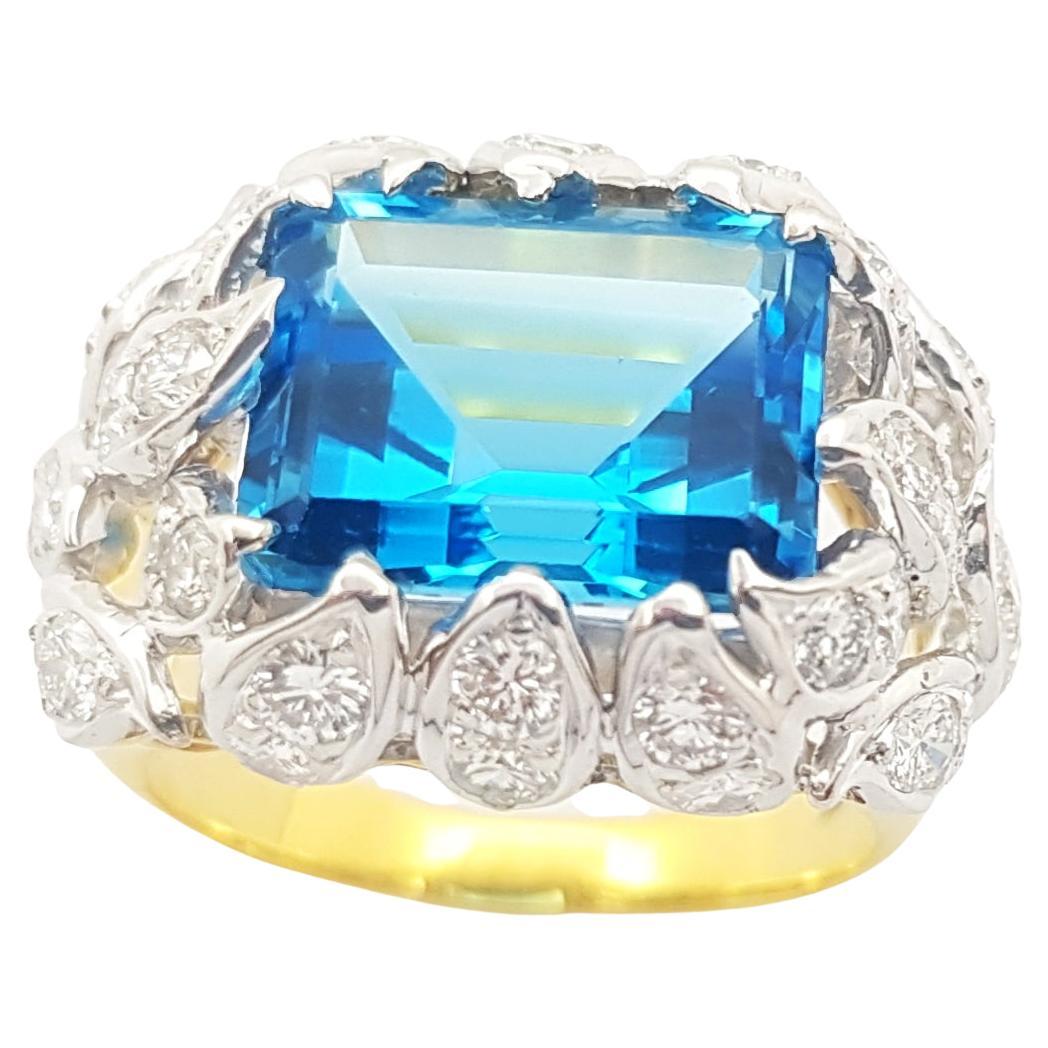 Blue Topaz with Diamond Ring set in 14K Gold Settings For Sale