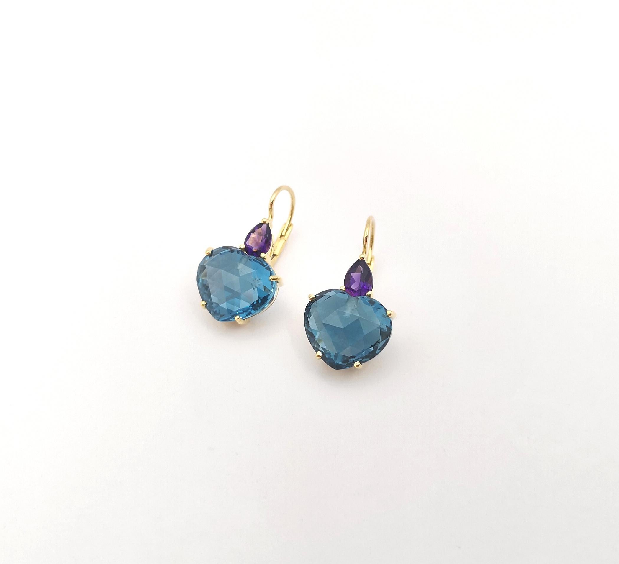Blue Topaz with Rubelite Earrings set in 18K Gold Settings  In New Condition For Sale In Bangkok, TH