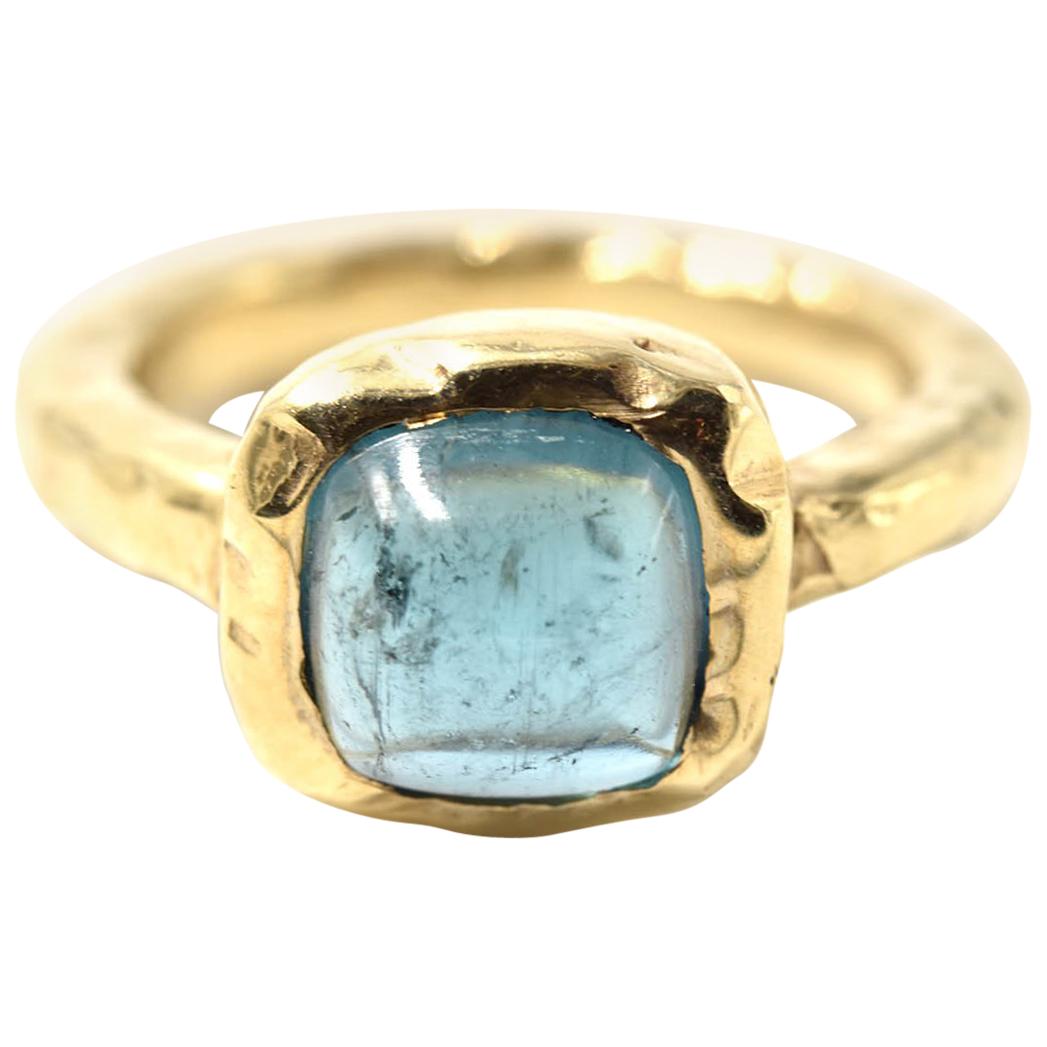 Blue Tourmaline 14 Karat Yellow Gold Hammered Ring For Sale