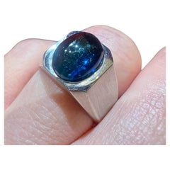 Blauer Turmalinring, 18 Karat Weißgold