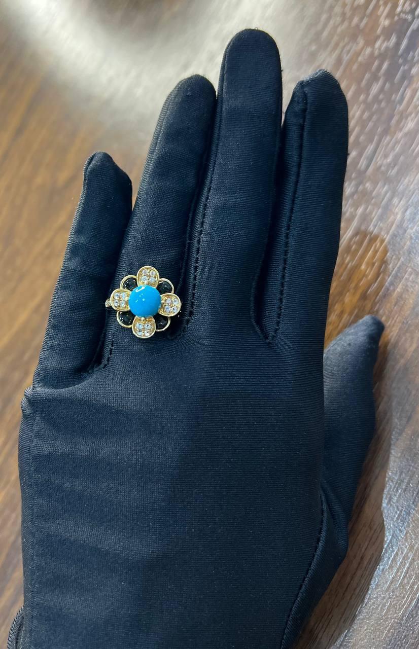 Women's Blue Turquoise Black Onyx White Diamonds Pave Set 14K Yellow Gold Flower Ring For Sale