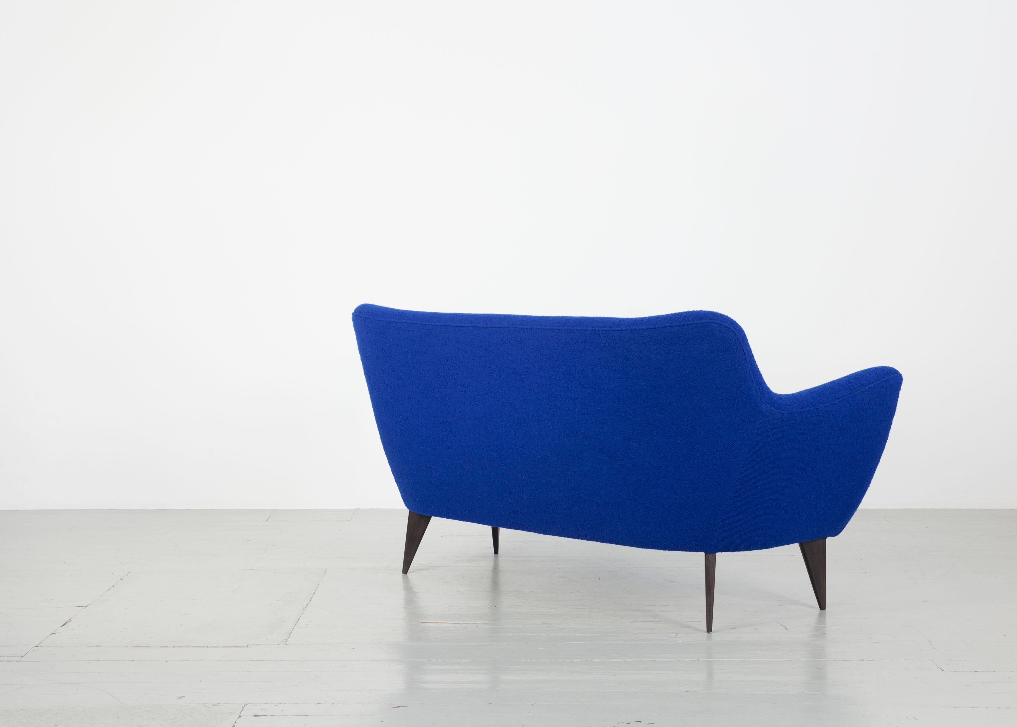 Italian Blue Two-Seat Sofa, Design by Giulia Veronesi, ISA Bergamo, Italy, 1950s