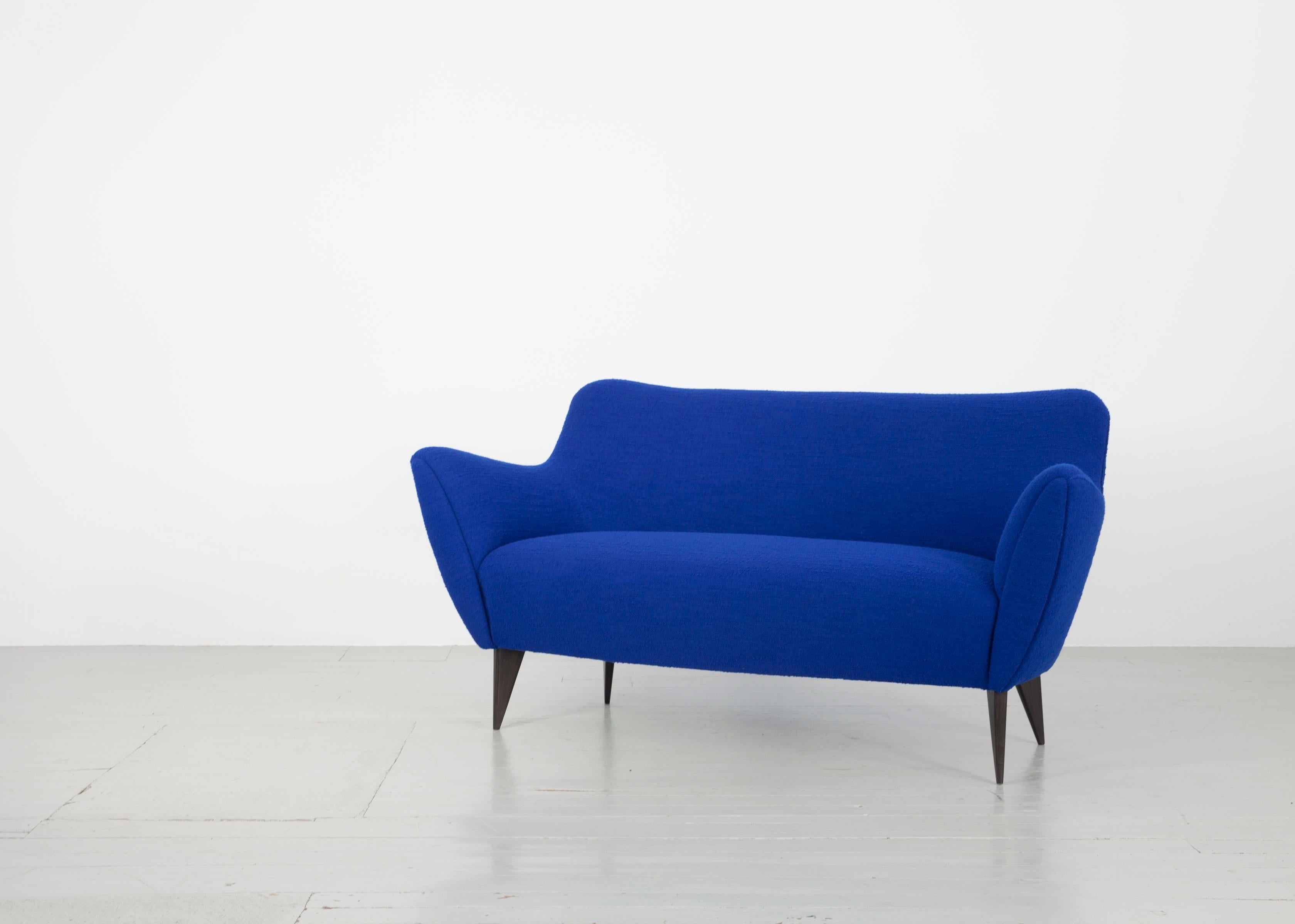 Blue Two-Seat Sofa, Design by Giulia Veronesi, ISA Bergamo, Italy, 1950s 1