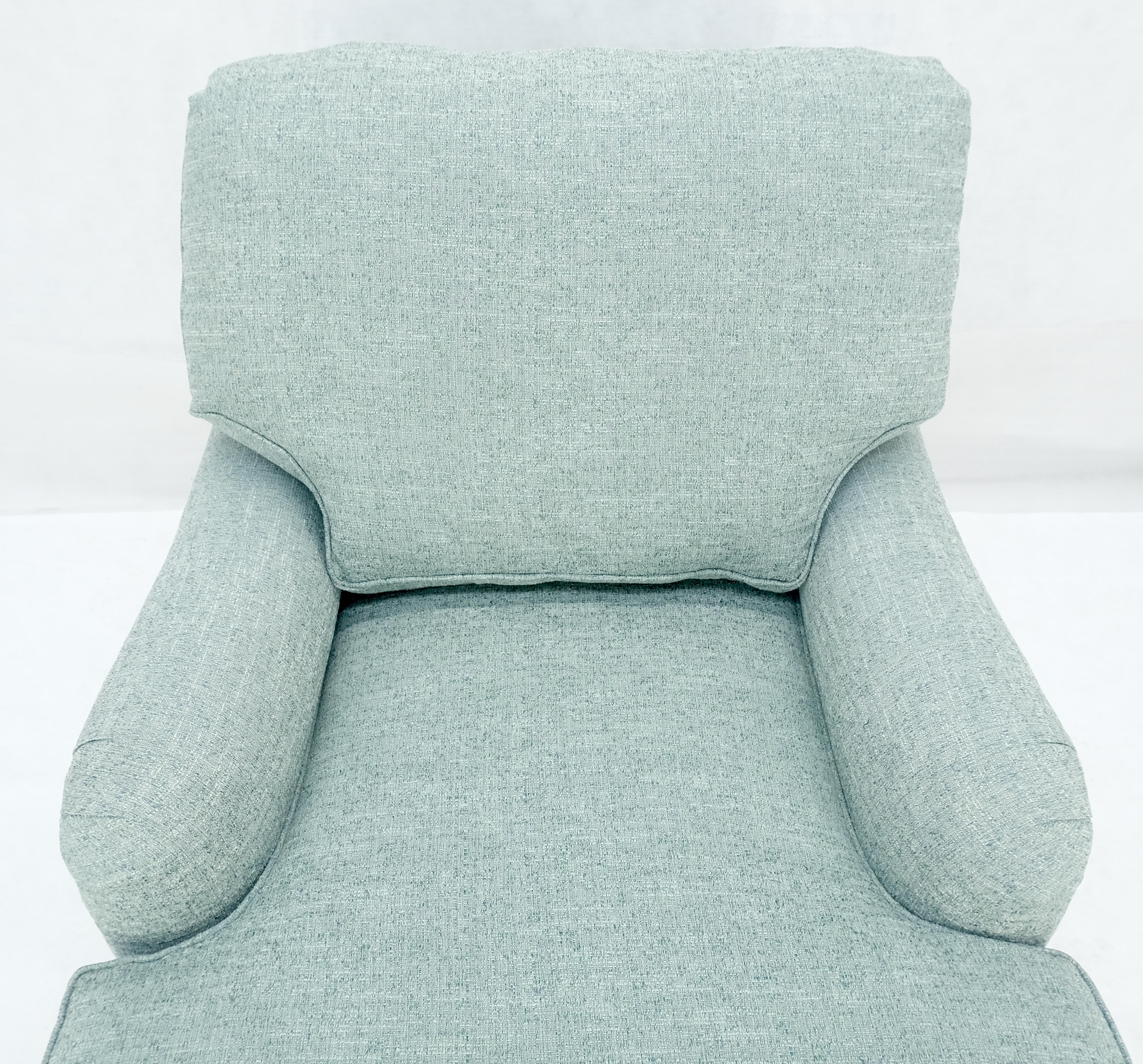American Blue Upholstery French Chaise Lounge c1970s MINT! For Sale