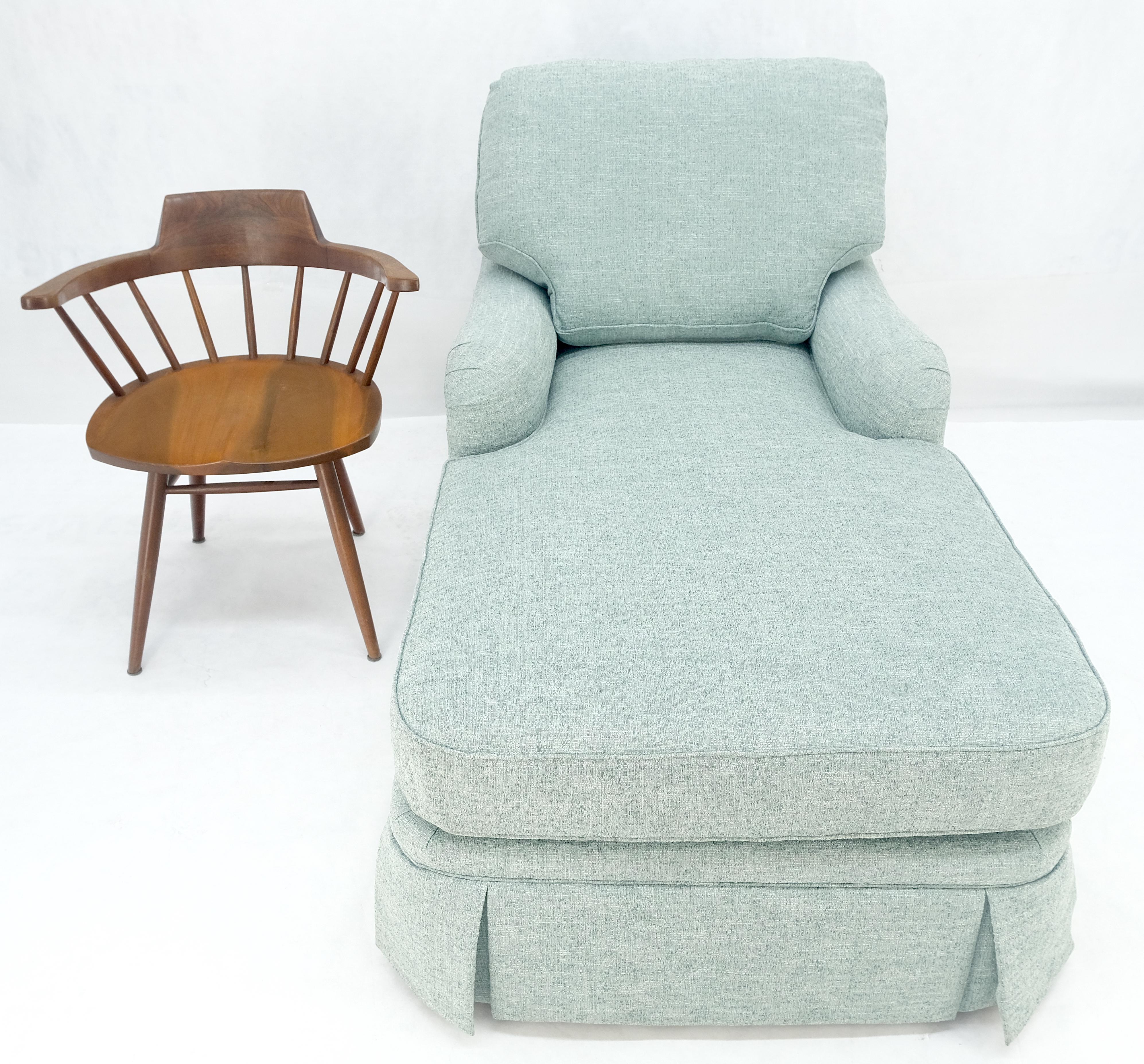 Blue Upholstery French Chaise Lounge c1970s MINT! In Good Condition For Sale In Rockaway, NJ