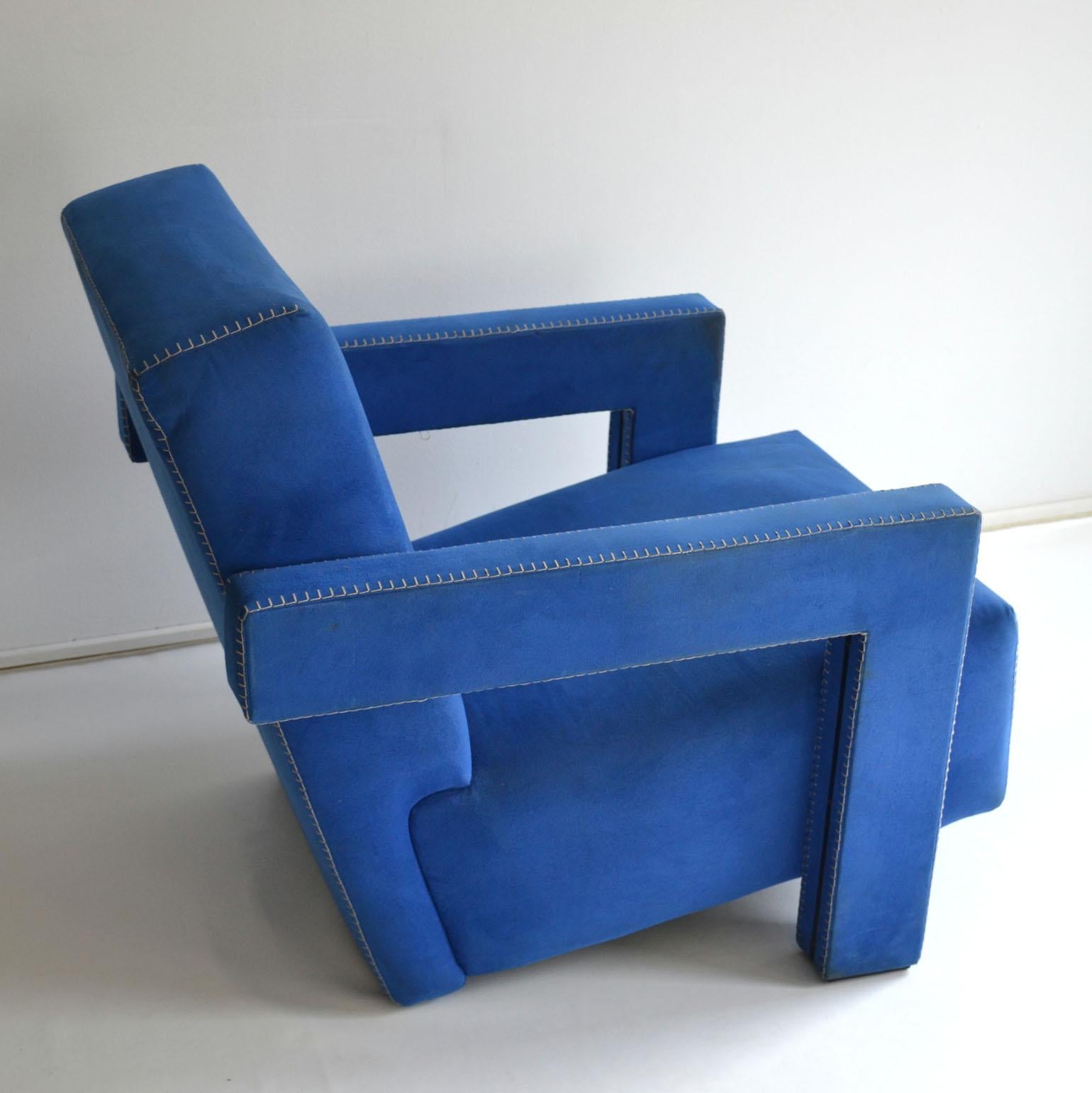 Blue 'Utrecht' Chair by Dutch Gerrit Rietveld for Cassina 1980s Italy In Excellent Condition In London, GB