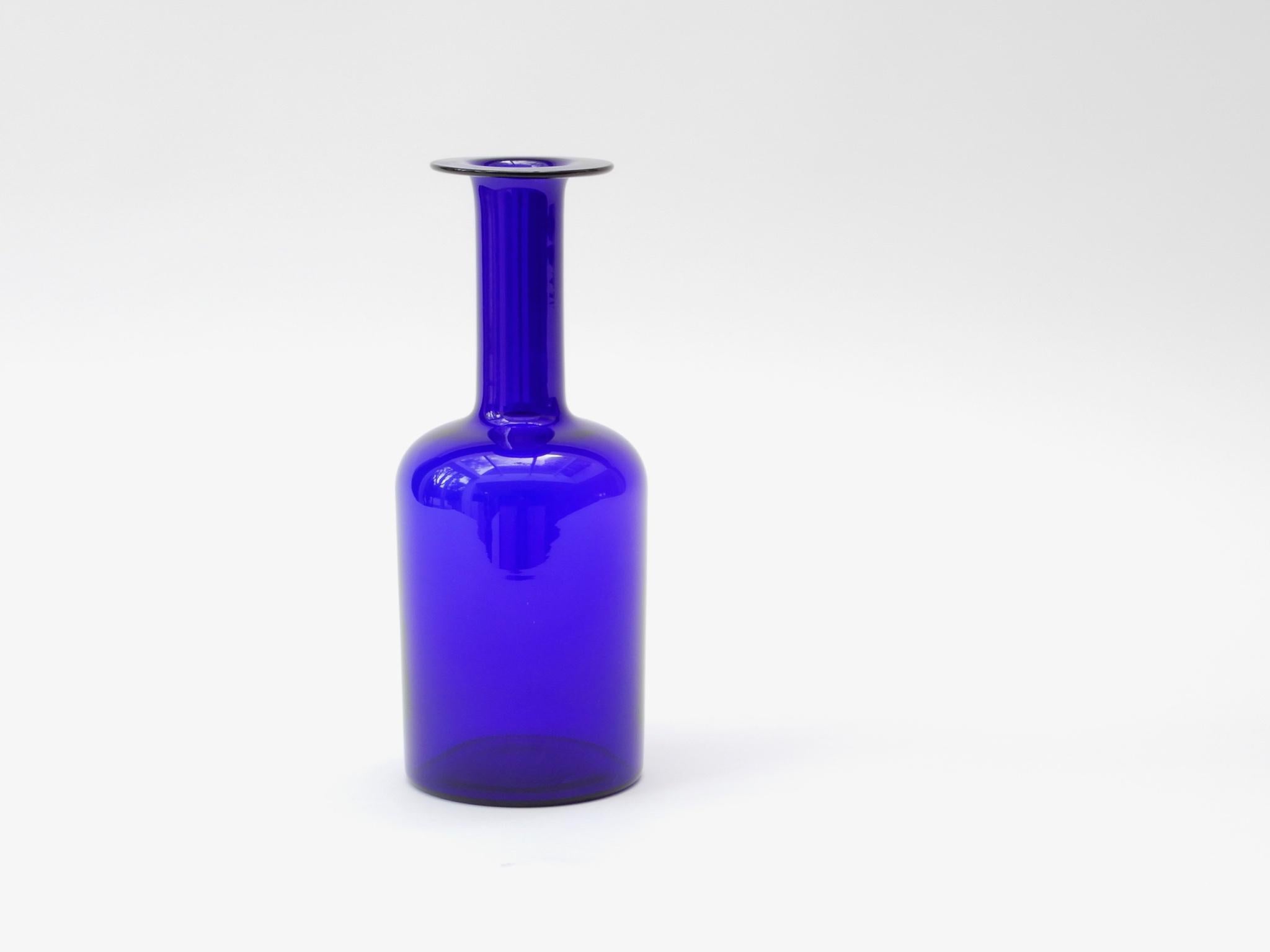 Blue vase by Otto Brauer for Holmegaard, 1960s.