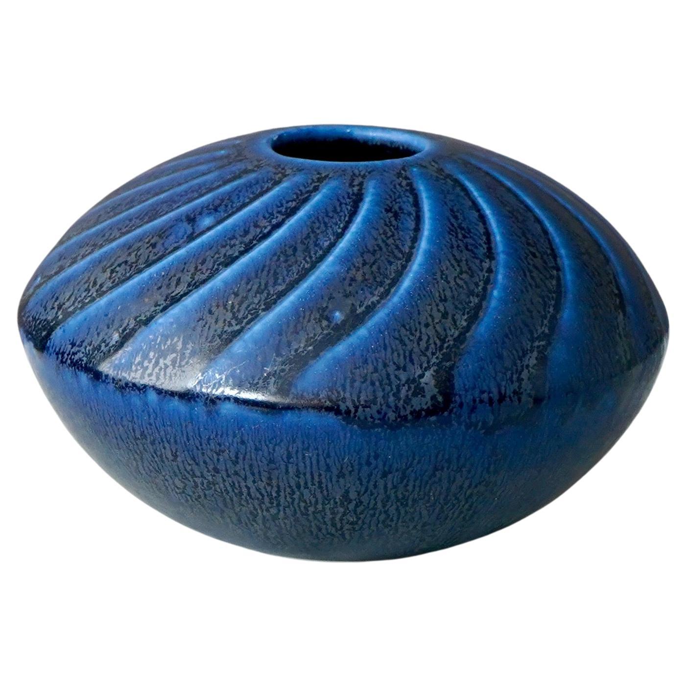 Jarrón azul de Wilhelm Kage para Gustavsberg Studio, Suecia, años 50