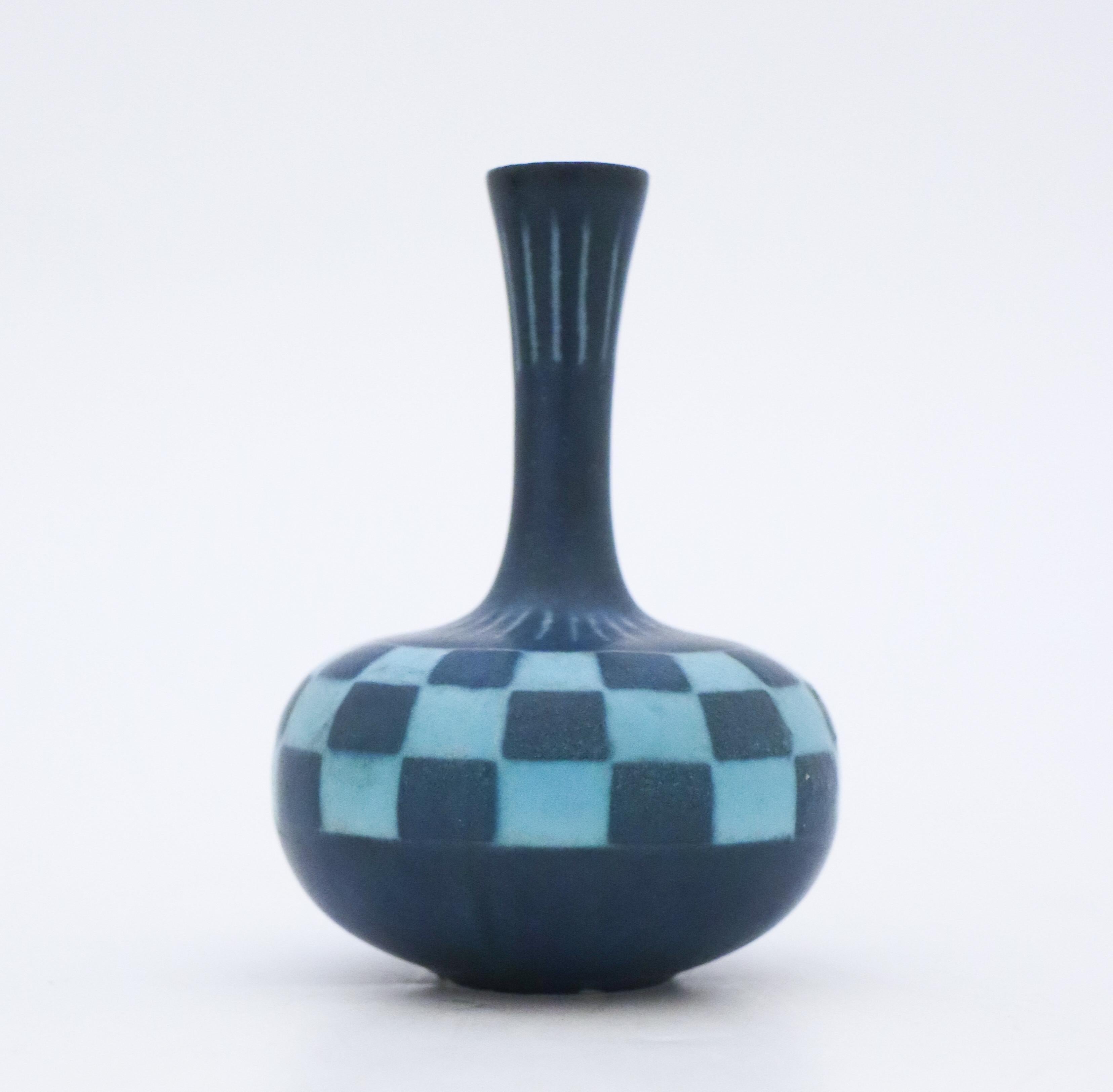 Scandinavian Modern Blue Vase Checked Pattern Gunnar Nylund, Rörstrand, 1950s Mid Century Vintage