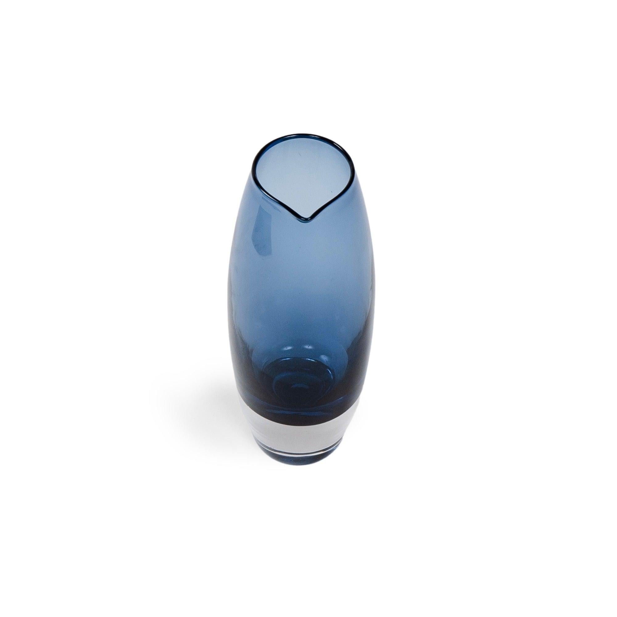 Vaso blu di Timo Sarpaneva In condizioni discrete in vendita a Sagaponack, NY