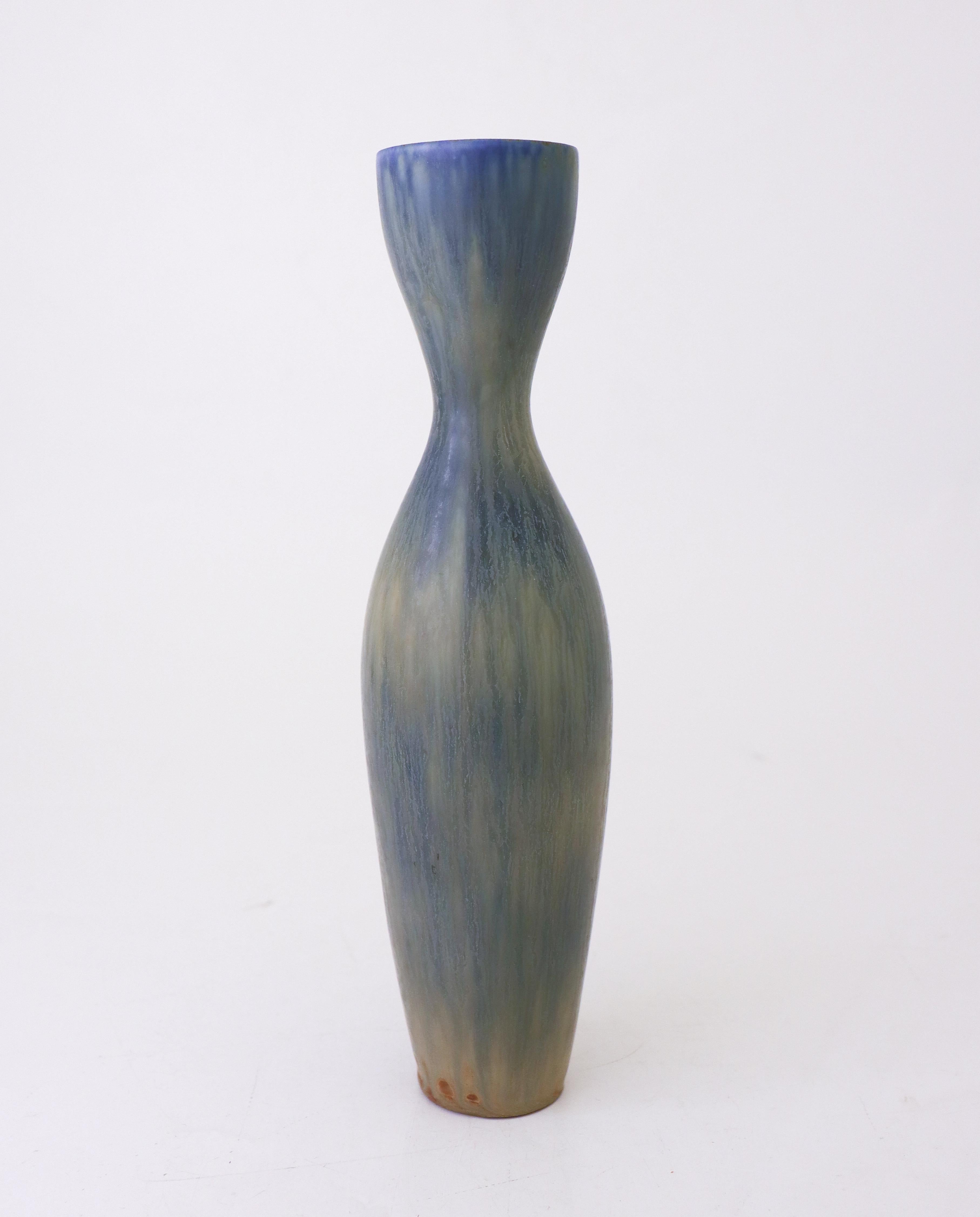 20ième siècle Vase bleu - glaçure adorable Carl-Harry Stålhane Rörstrand, Midcentury Vintage en vente