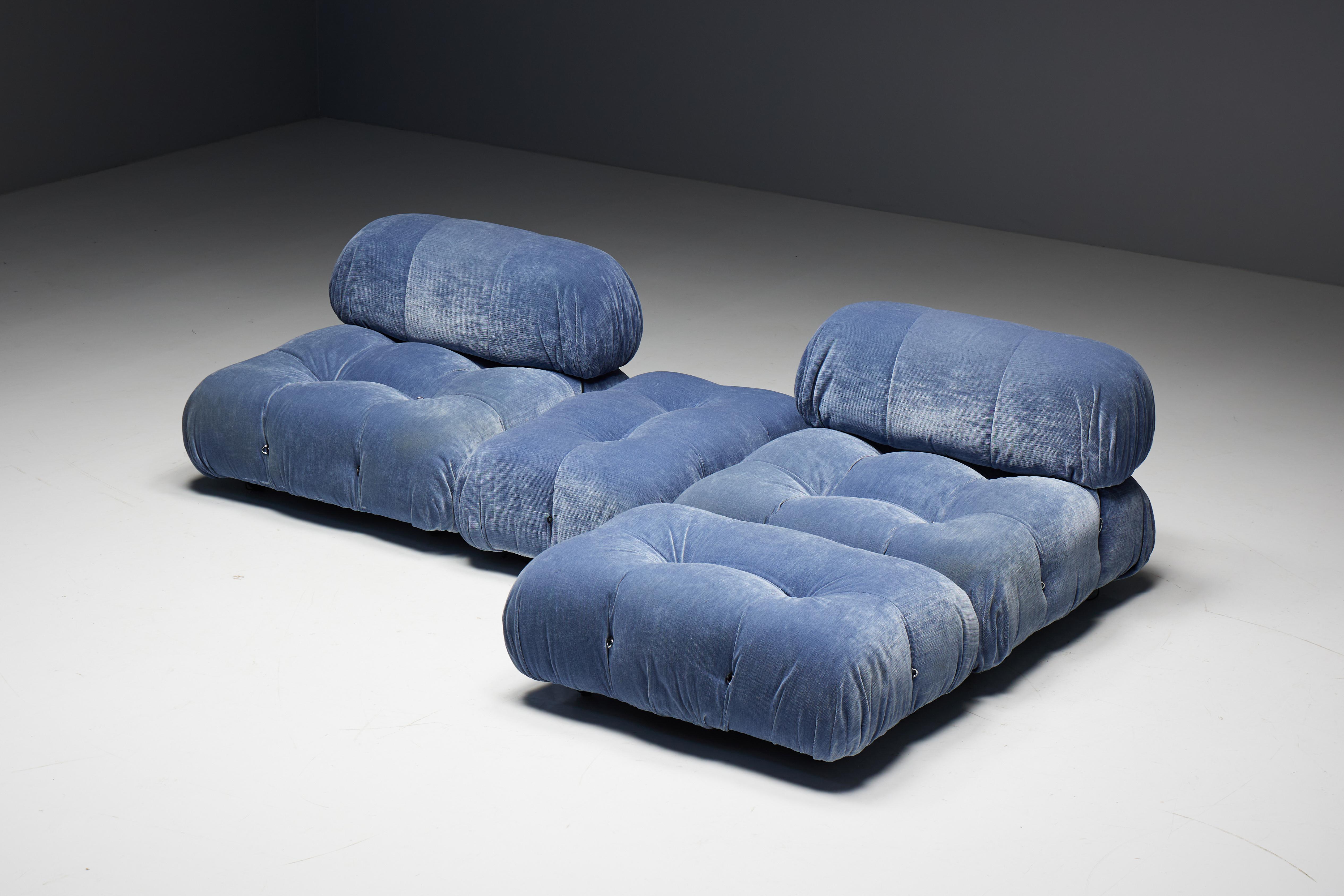 Blue Velvet Camaleonda Sofa by Mario Bellini for B&B Italia, Italy, 1970s In Excellent Condition For Sale In Antwerp, BE