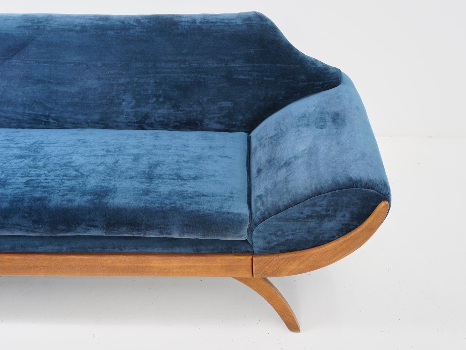 Late 20th Century Blue Velvet Gondola Sofa, 1970s