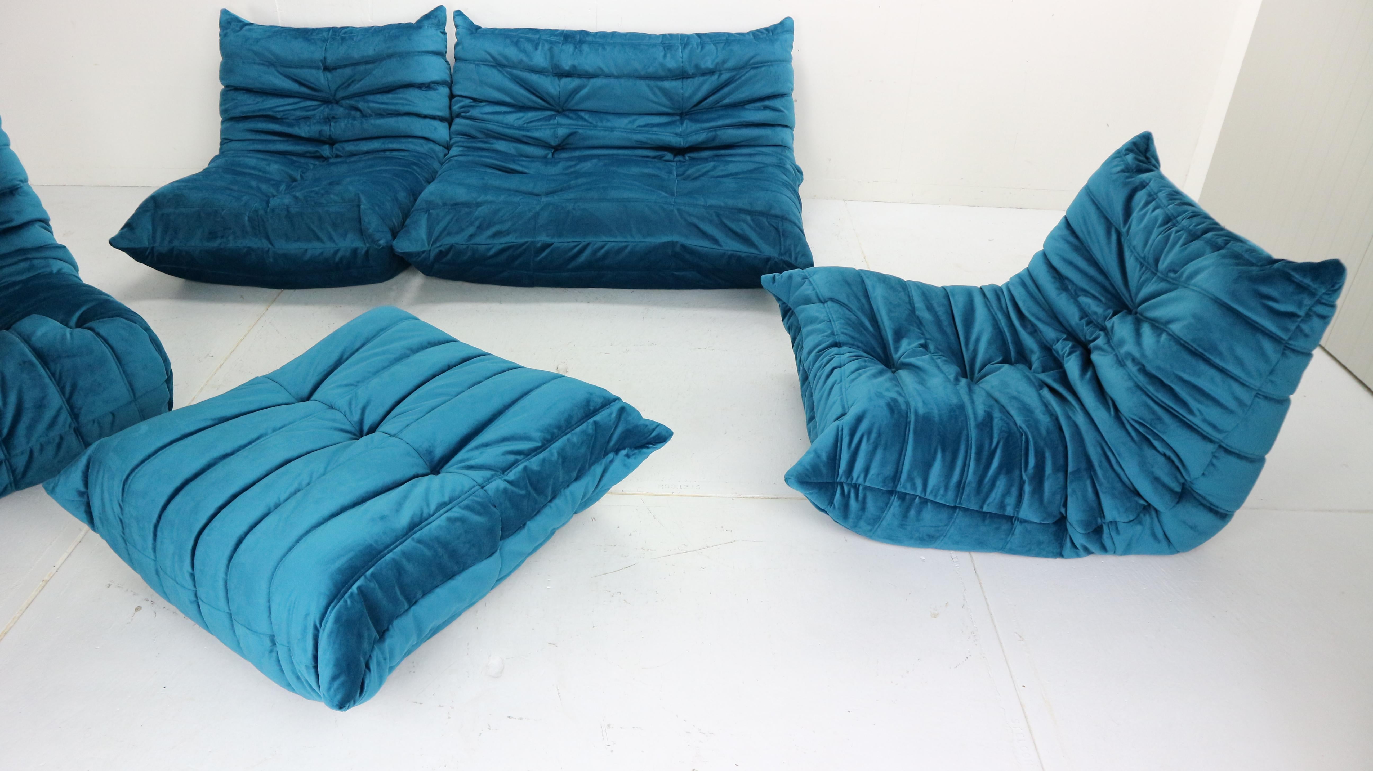 Late 20th Century Blue Velvet Togo Sofa By Michel Ducaroy For Ligne Roset, Set of Five, 1973