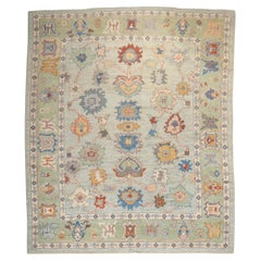Türkischer Oushak-Teppich im Vintage-Stil, inspiriert