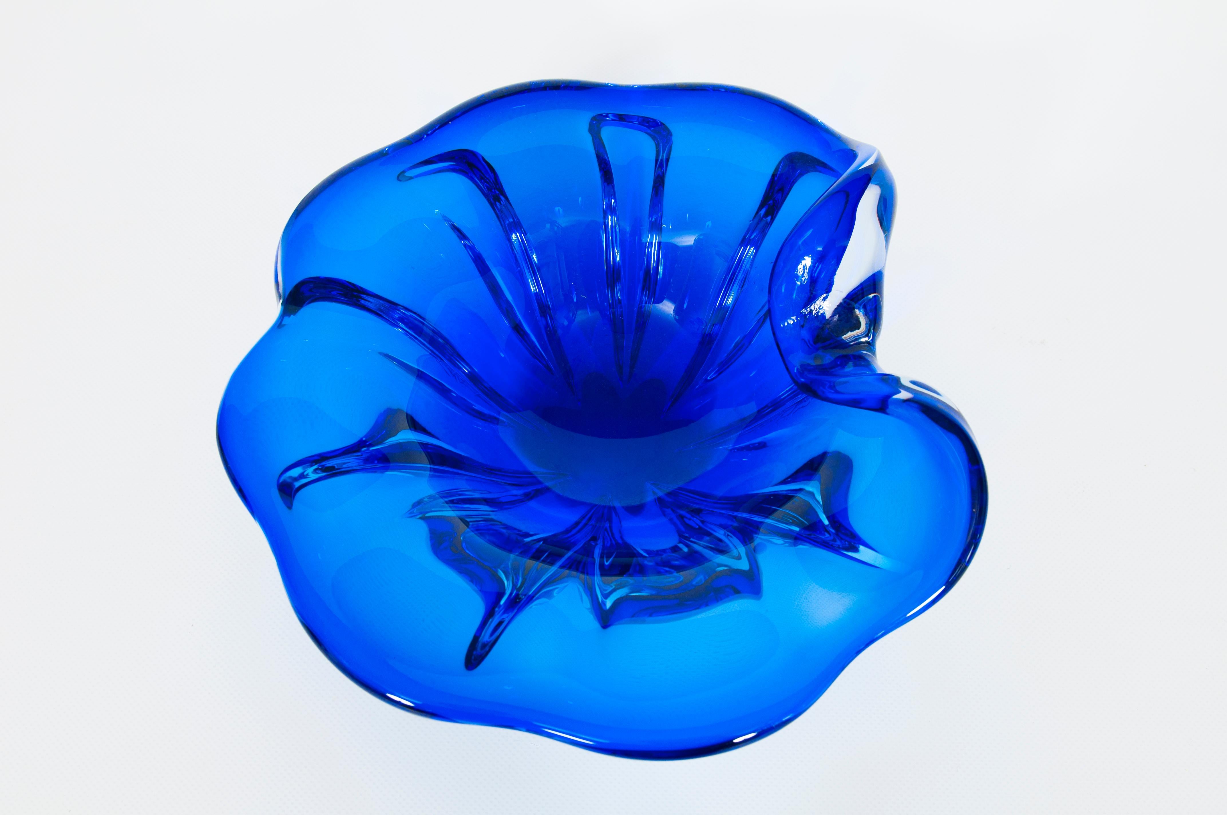 Fin du 20e siècle Centre de table en verre Murano bleu vintage par Alberto Donà, 1980 Italie en vente