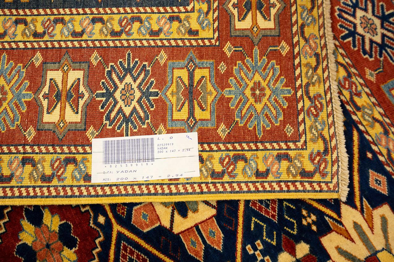 Blue Vintage Rug Yadan Wool Geometric Design For Sale 4