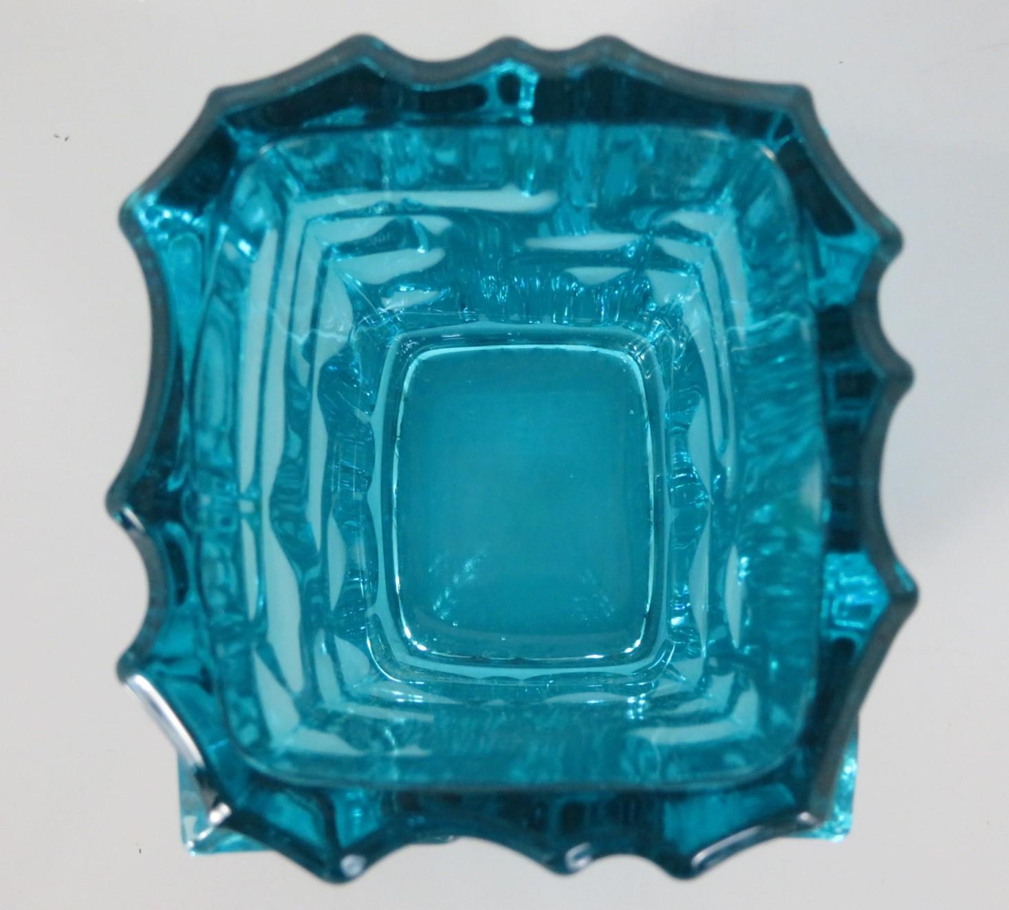 Blaue Vladislav-Stadtglasvase Sklo Union Rosice Glashütte Tschechoslowakei 1968 (Mitte des 20. Jahrhunderts)