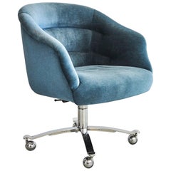 Chaise bleue Ward Bennet