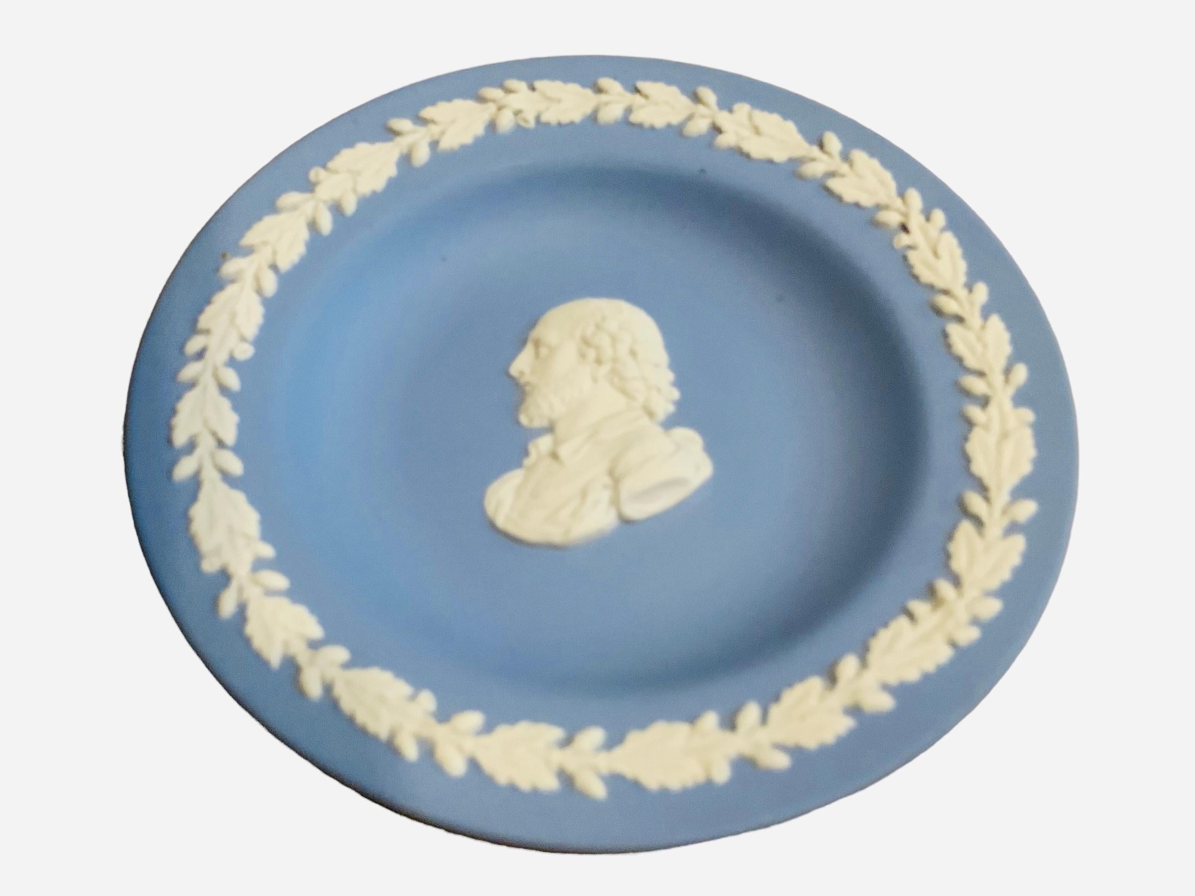 Blue Wedgwood Jasperware Small Plate In Good Condition For Sale In Guaynabo, PR