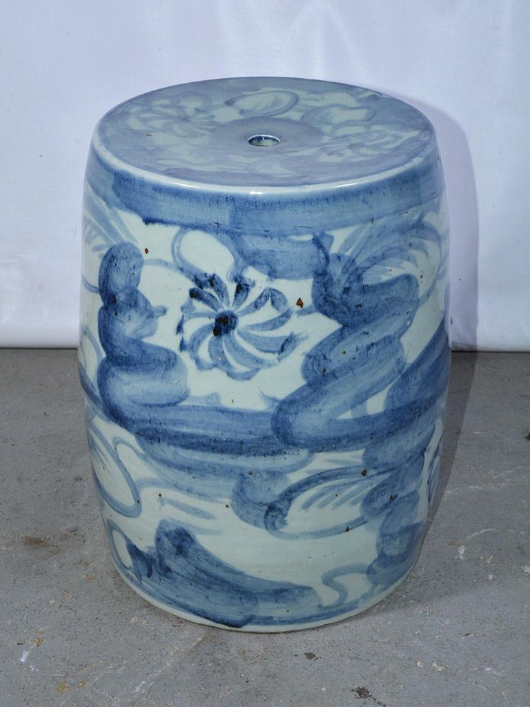 Blue White Chinese Garden Seat Or Table