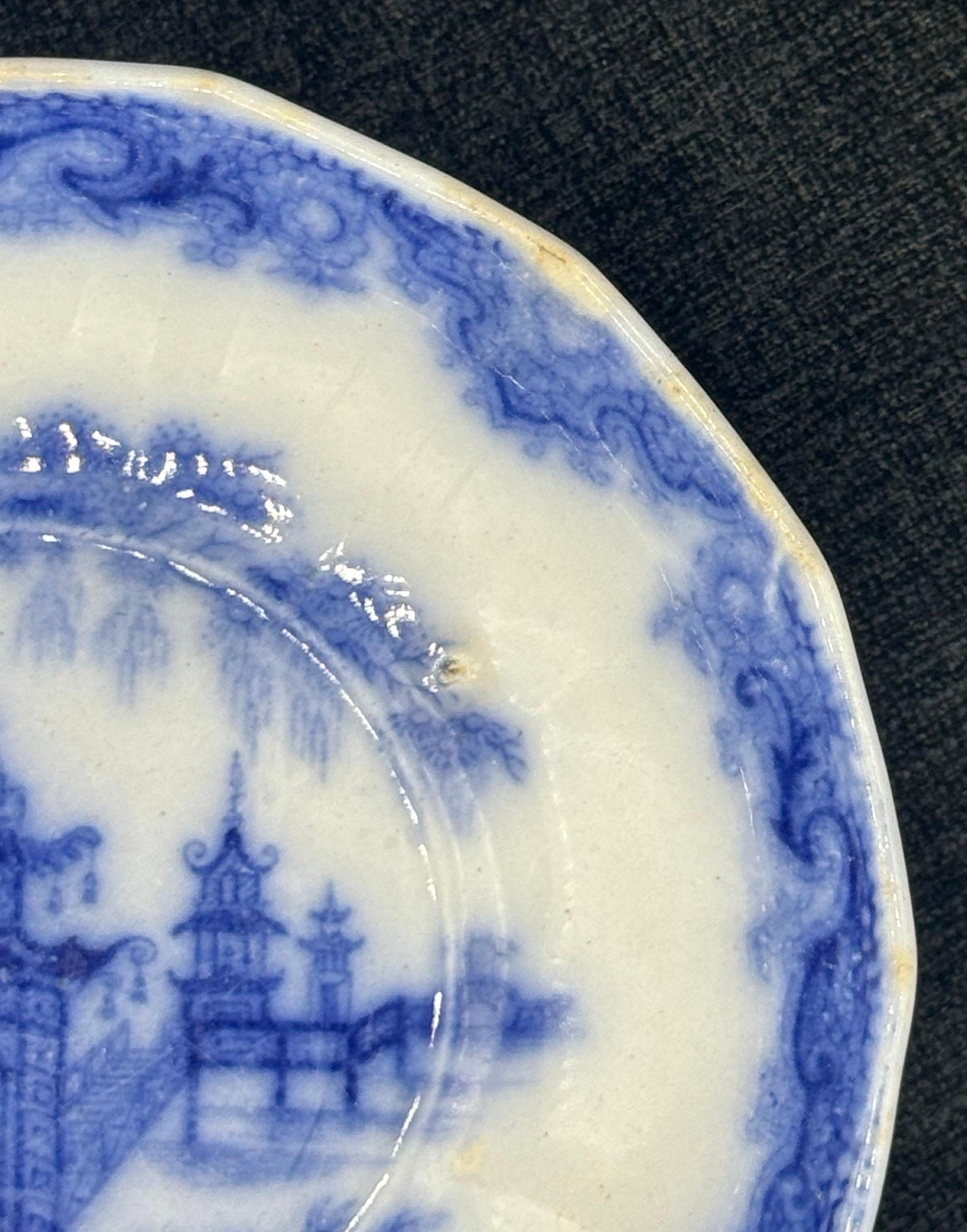 Plato azul y blanco, Staffordshire Patrón inglés Whampoa Impreso por transferencia Inglés en venta