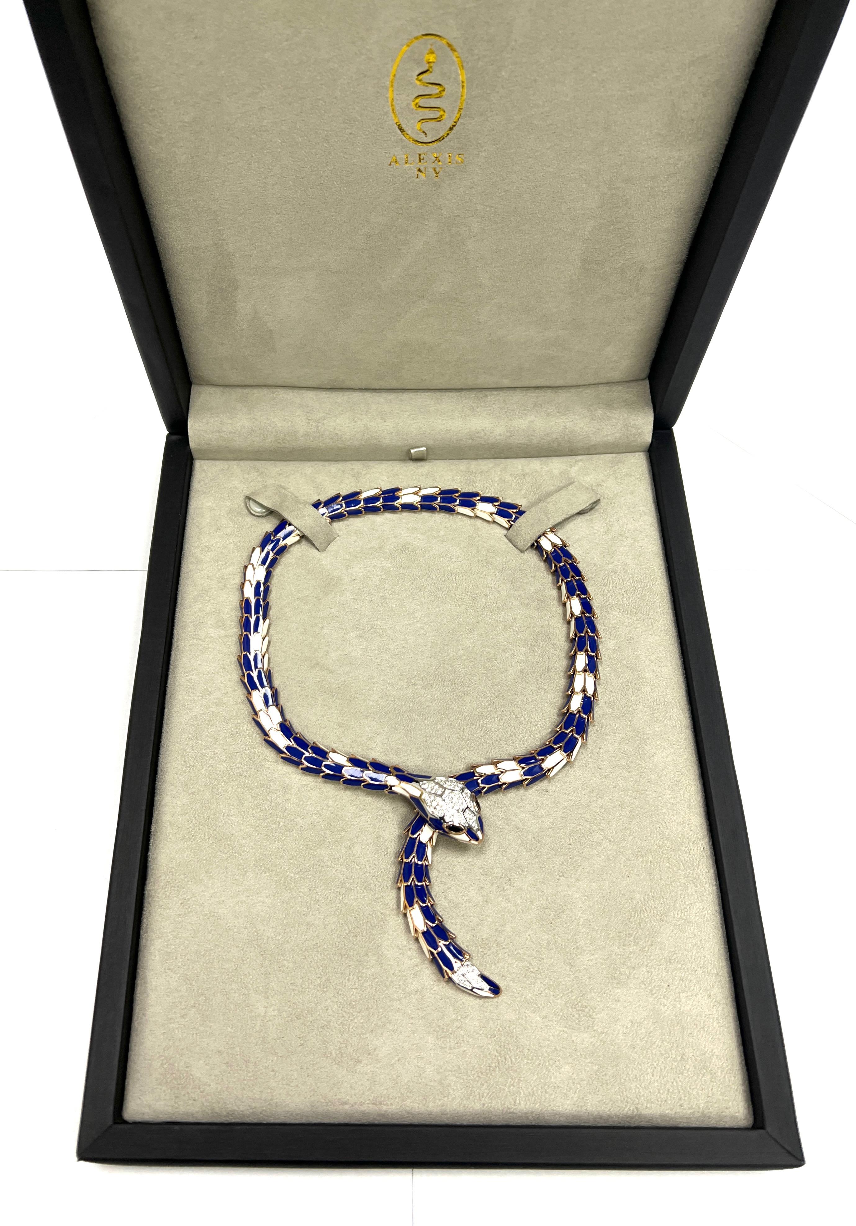 Blau-weiße Emaille-Diamant-Saphir-Schlangen-Halskette im Angebot 4