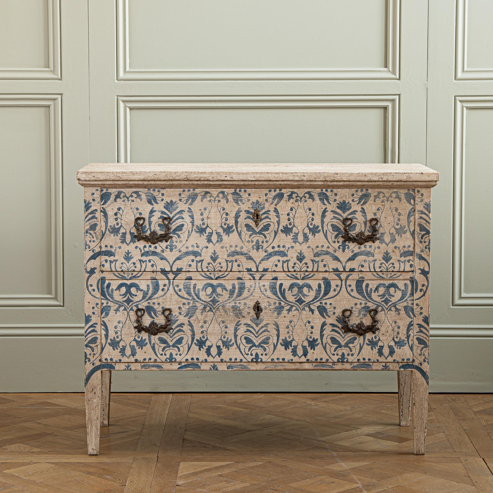 Hand-Painted Blue & White Florentine Style Hand Painted Italian Chest Of Drawers/Commode For Sale