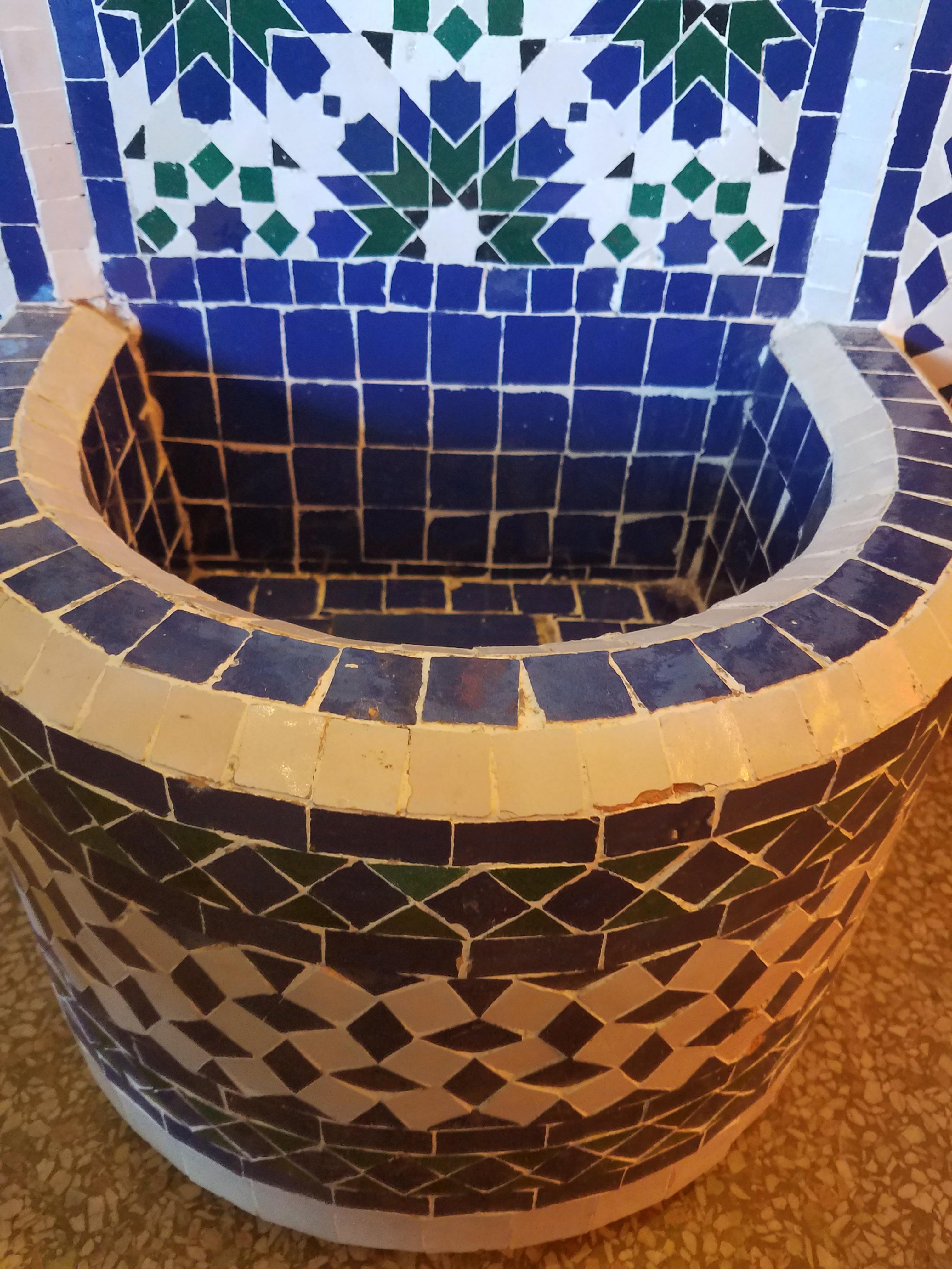 Just arrived !! Blue / white / green handmade Moroccan mosaic tile fountain made in Marrakech, Morocco. This amazing fountain measures approximately 40