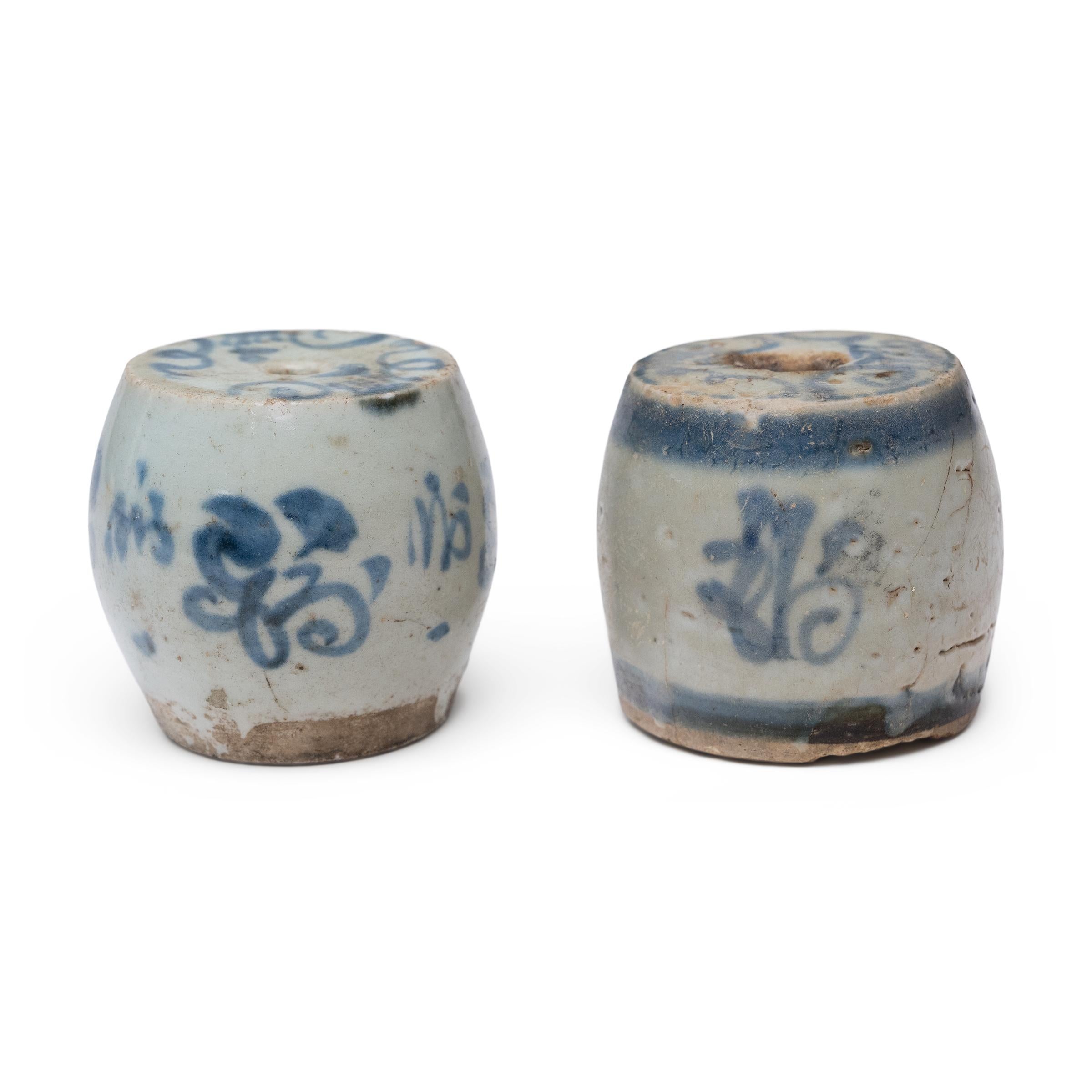 Vernissé Tambour à poids bleu et blanc Ming Ming, c.C. 1600 en vente