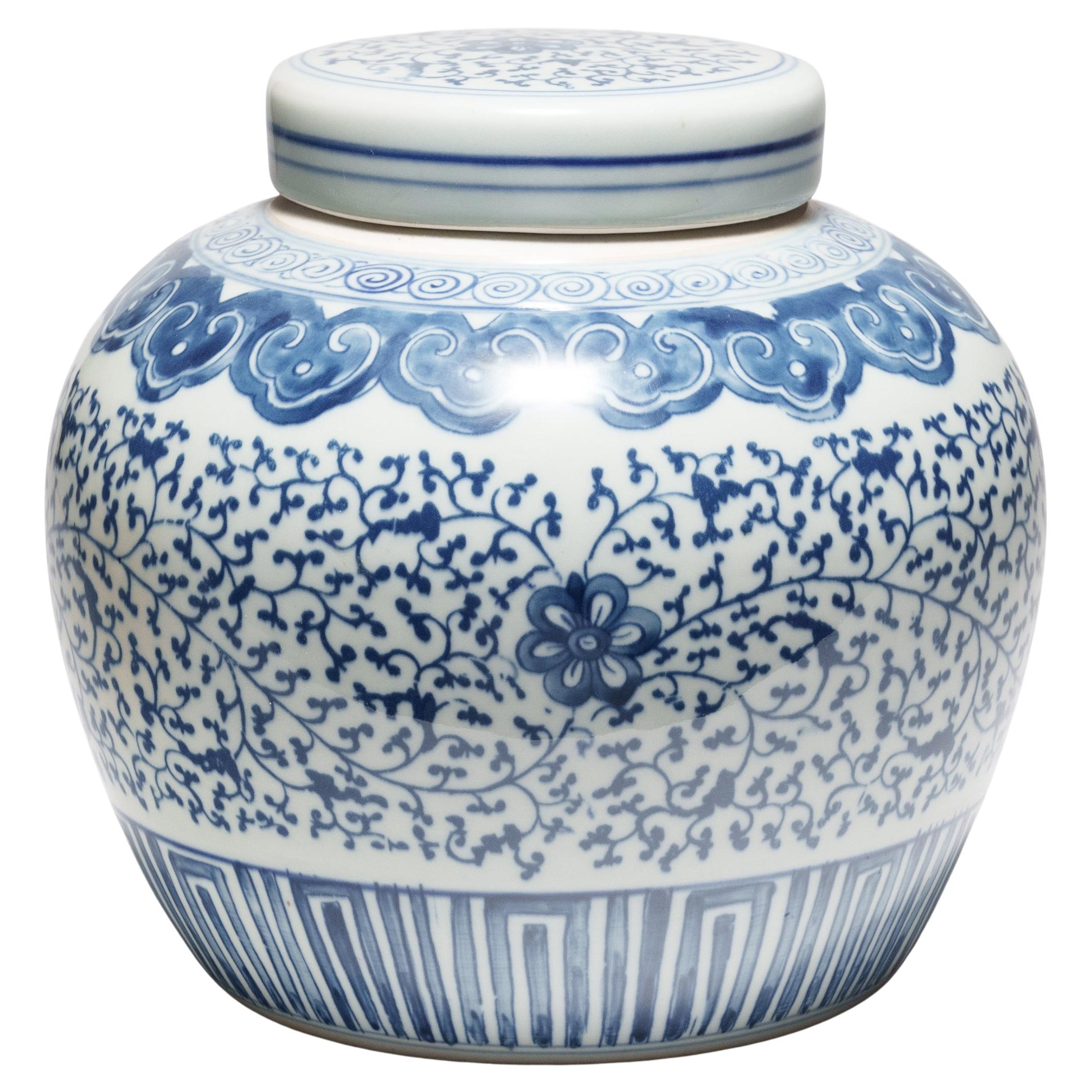 Blue 
White Trailing Vines Ginger Jar