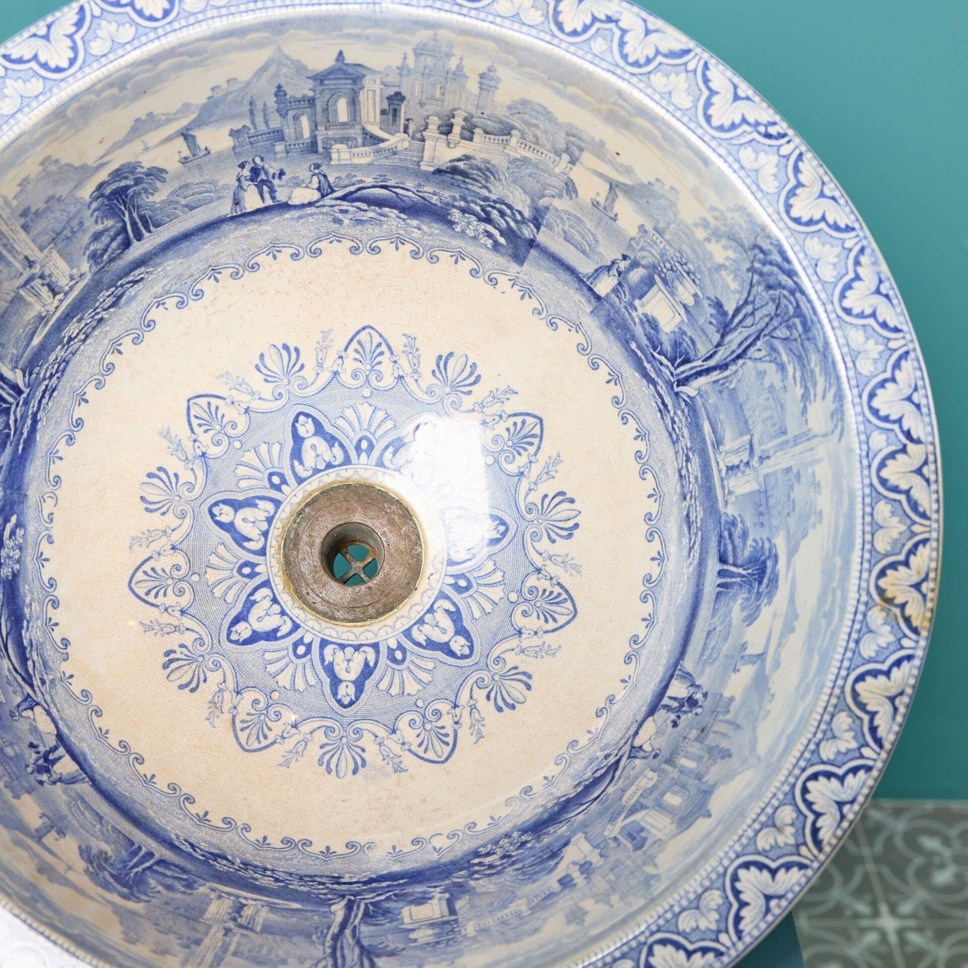 Blue & White Transfer Print Victorian Sink Bowl In Fair Condition In Wormelow, Herefordshire