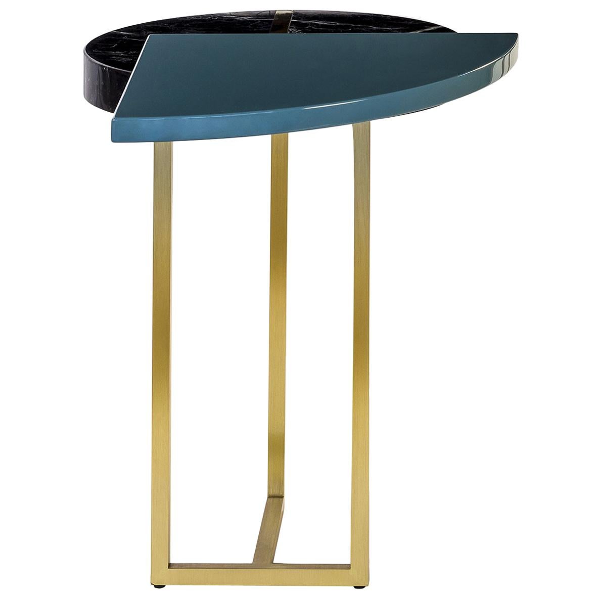Blue Wing End Table in Lacquer Wood, Black Marquinia Marble and Brass For Sale