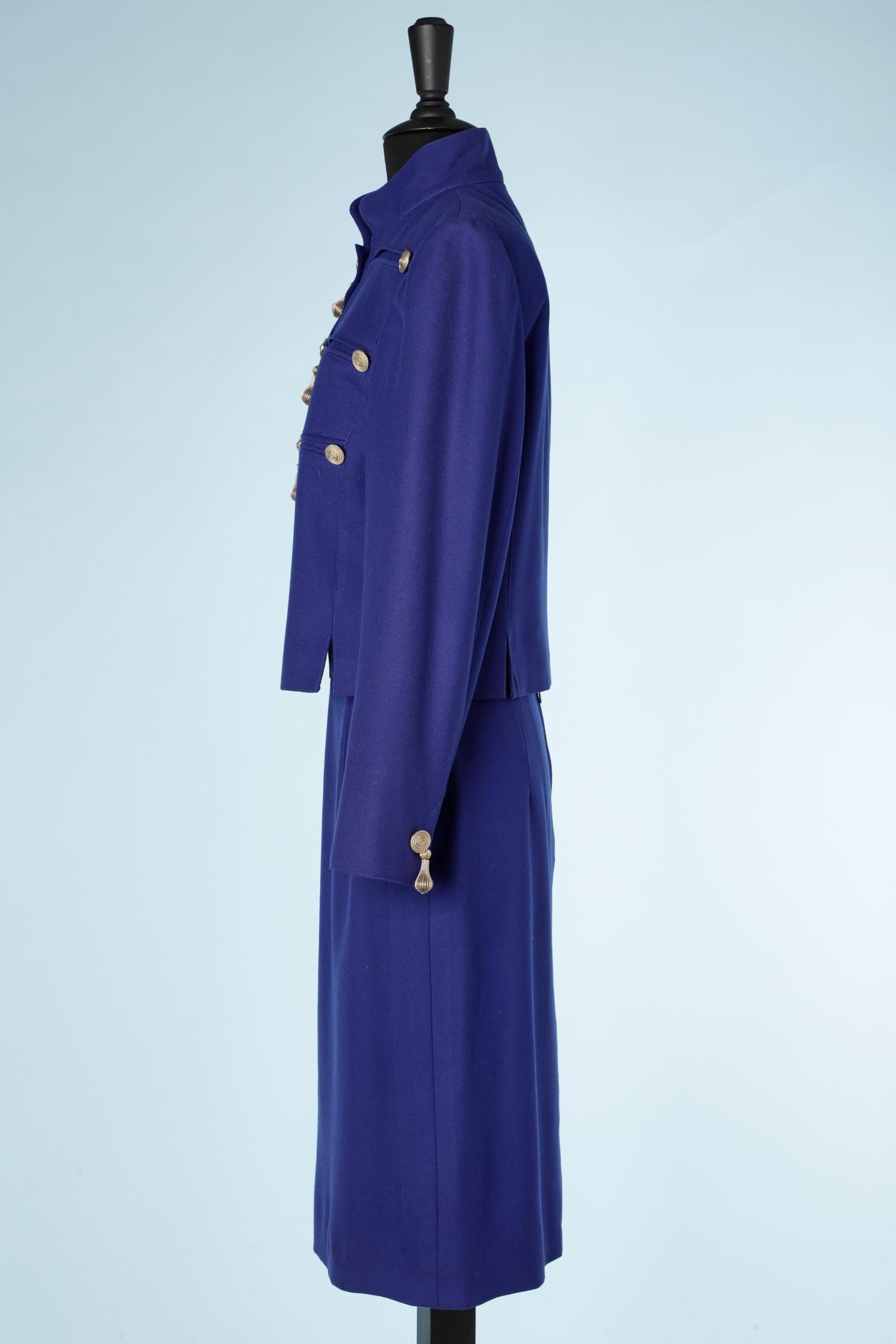 Blue wool skirt suit with gold metal embellishments Louis Féraud  In Excellent Condition For Sale In Saint-Ouen-Sur-Seine, FR