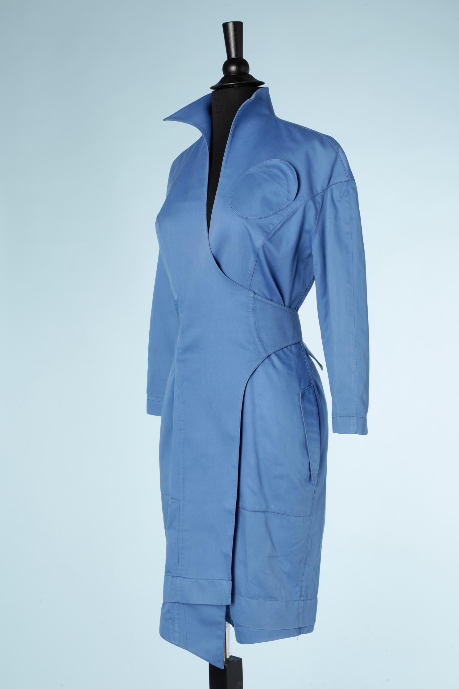 Robe en coton enveloppé bleu THIERRY MUGLER Circa 1990's Bon état - En vente à Saint-Ouen-Sur-Seine, FR