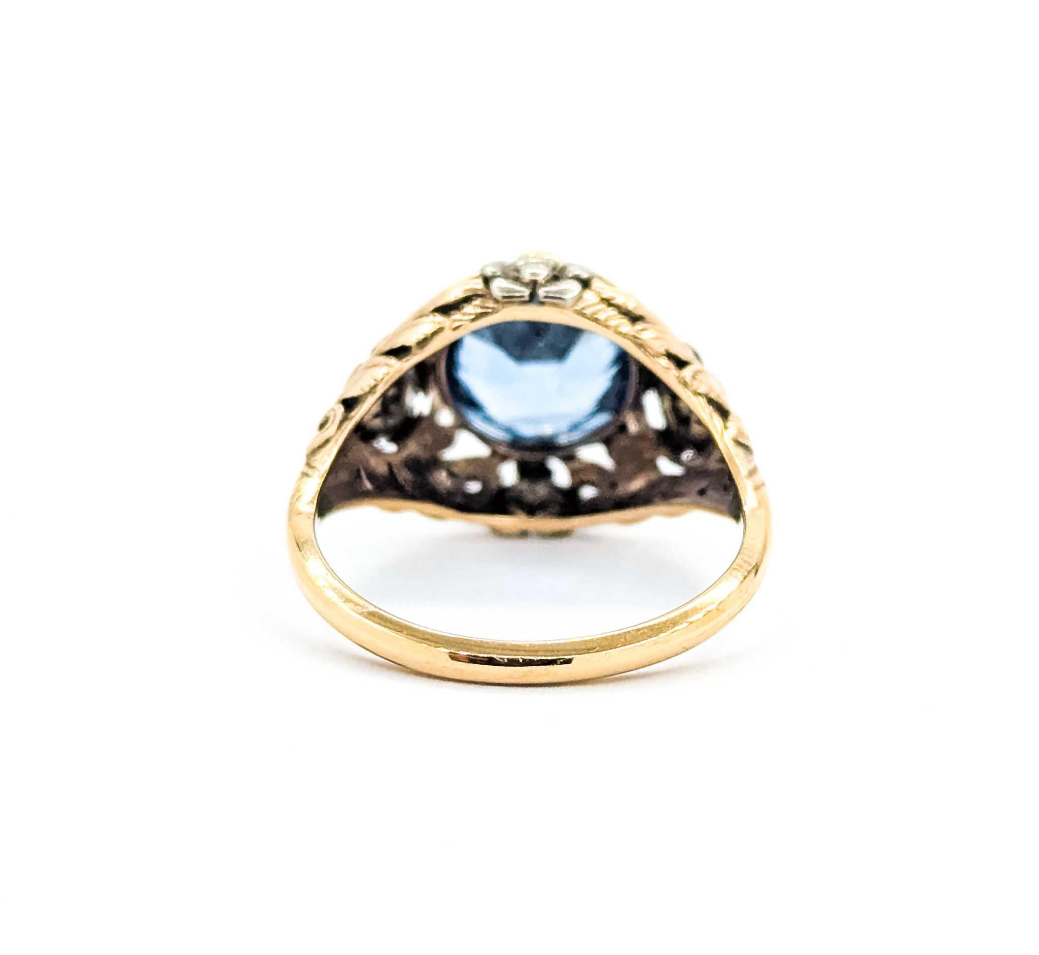 Blauer Zirkon und 14k Gold Ring im Angebot 2