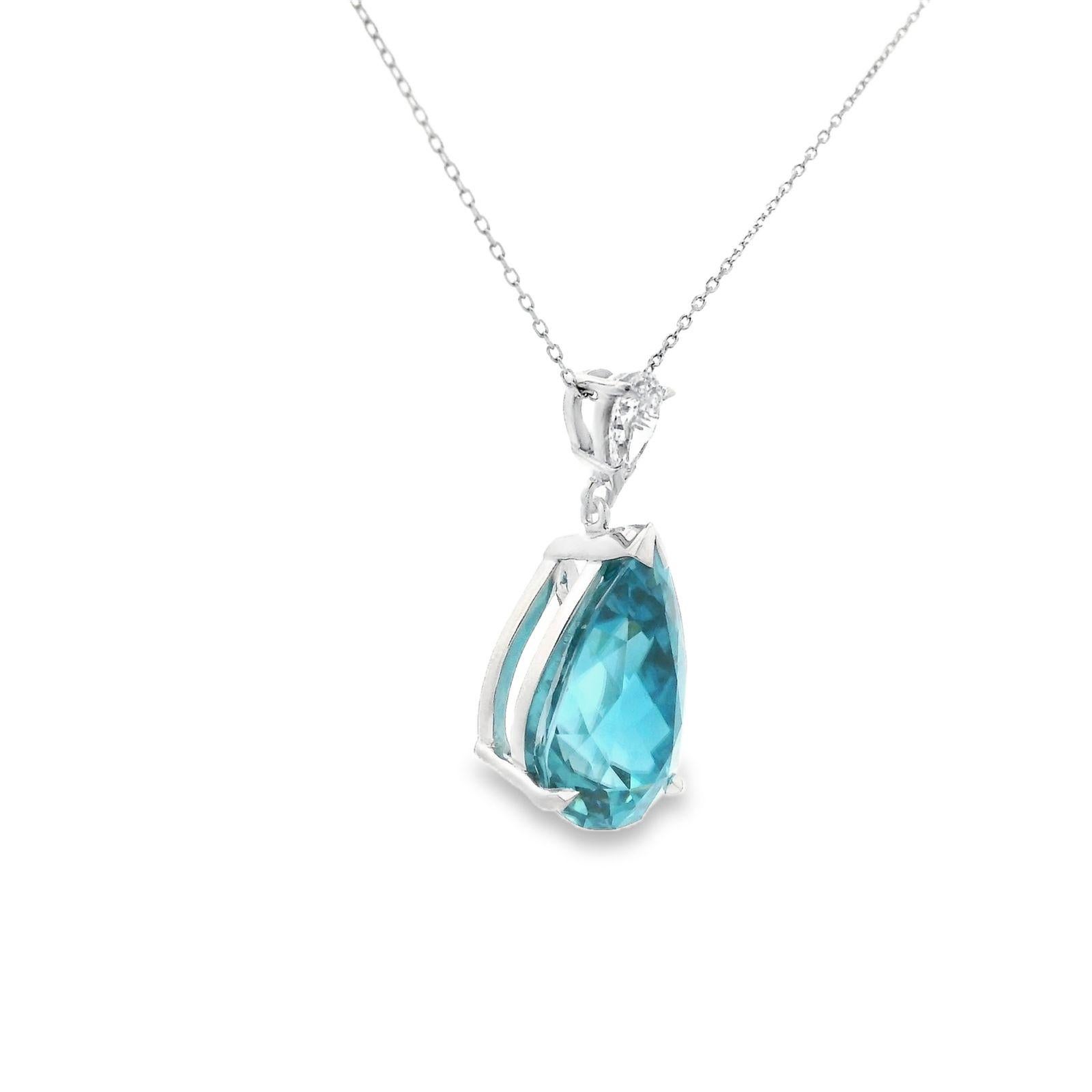 Modern Blue Zircon and Diamond Pendant Chain in 18 Karat White Gold For Sale