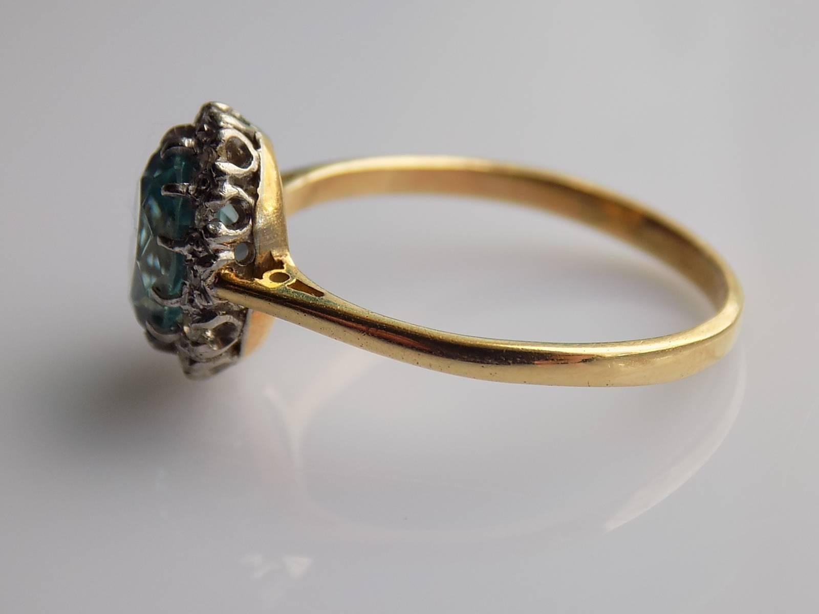 Blue Zircon Diamond 18 Karat Gold Platinum Cluster Ring In Excellent Condition In Boston, Lincolnshire