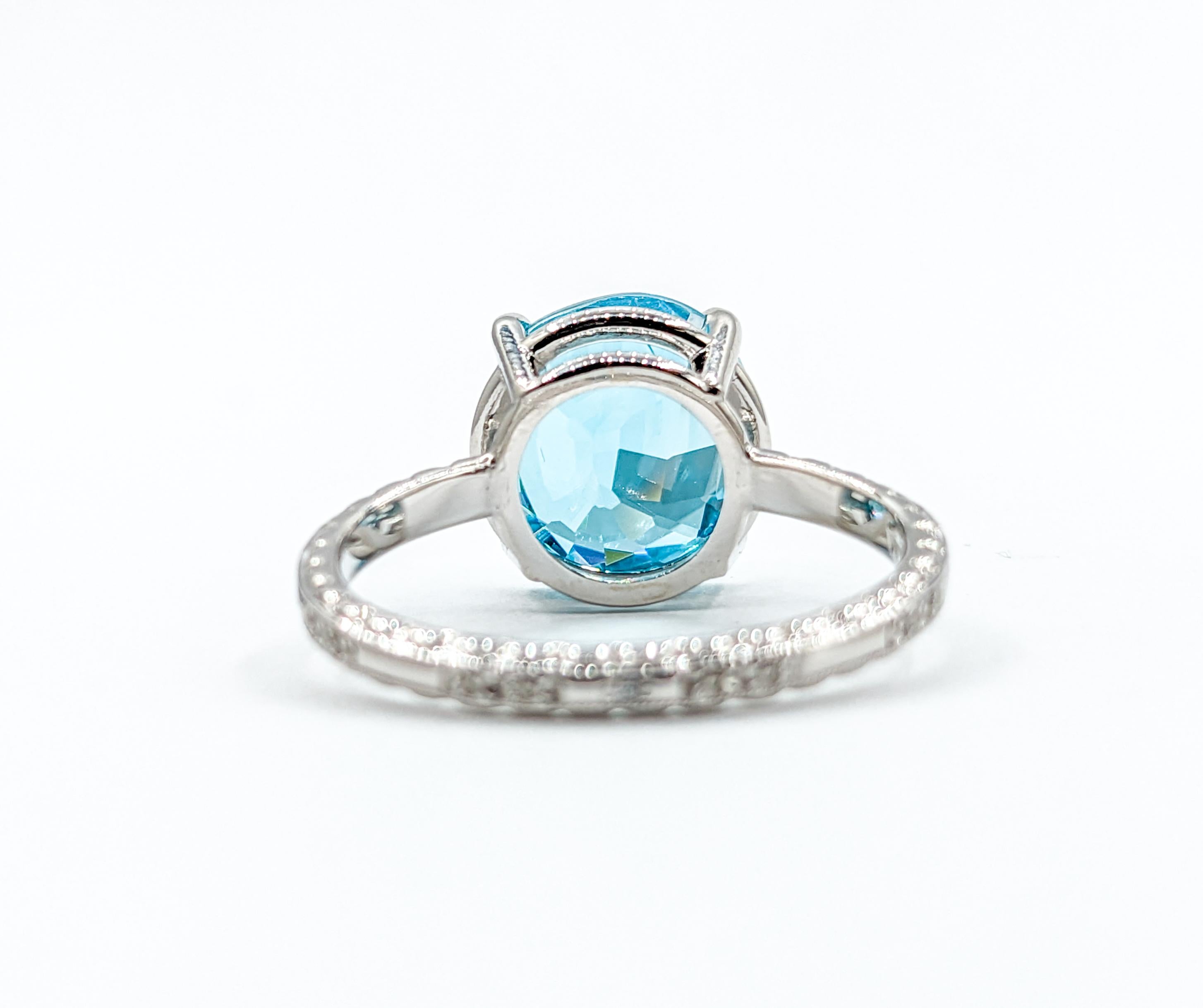 Blue Zircon & Diamond Ring in White Gold In Excellent Condition For Sale In Bloomington, MN