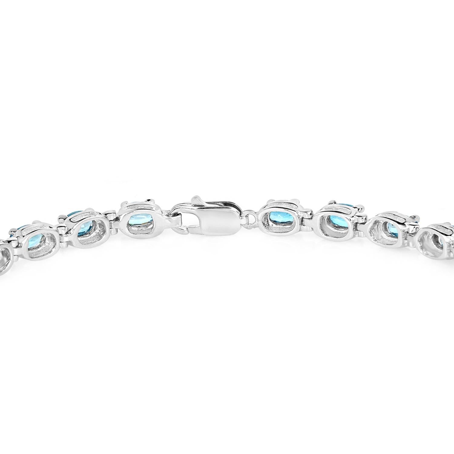 Pulsera de tenis de circón azul 7,9 quilates Plata en Excelente estado para la venta en Punta Gorda, FL