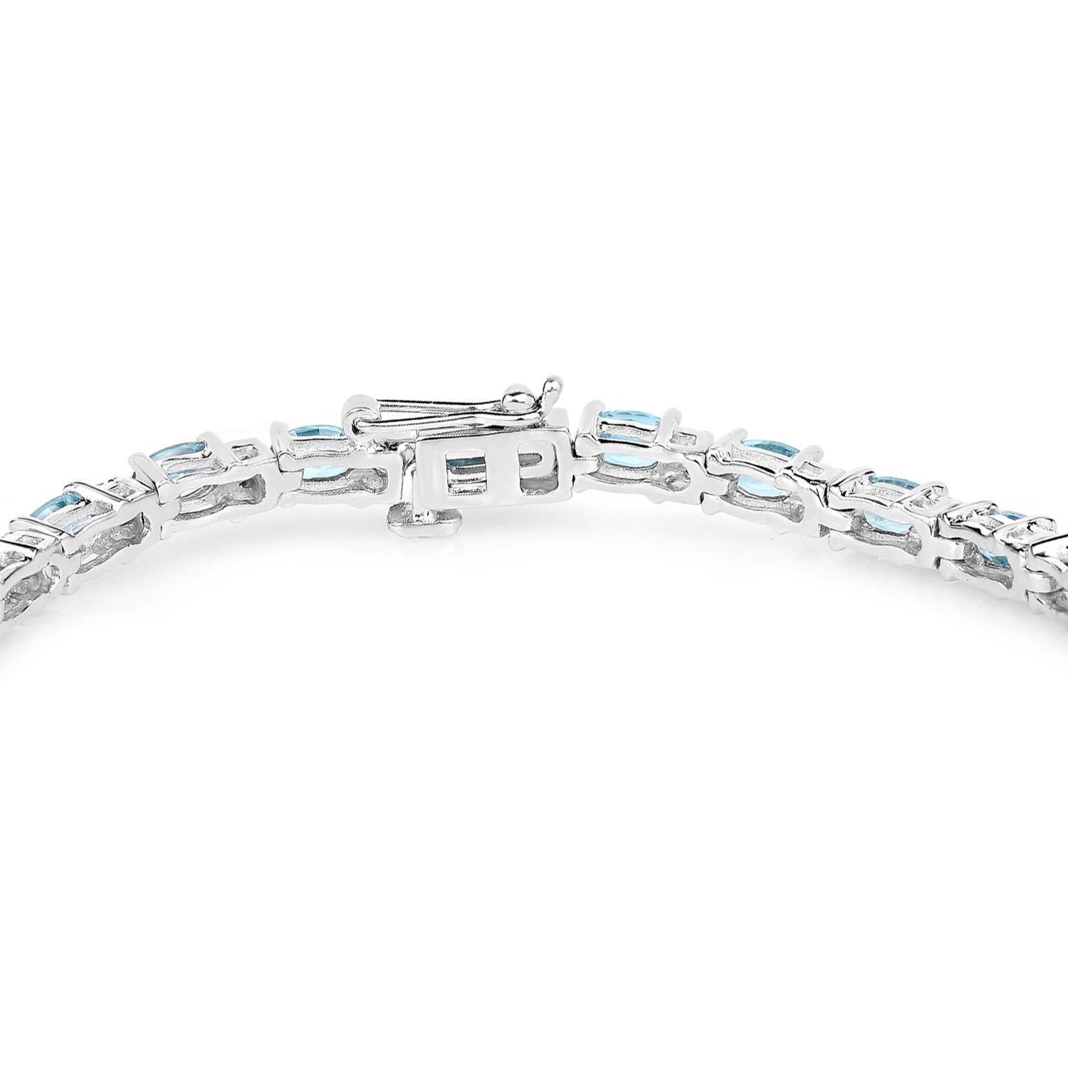 Bracelet de tennis en zircon bleu Topaze blanche 8,8 carats Argent Sterling Excellent état - En vente à Aliso Viejo, CA