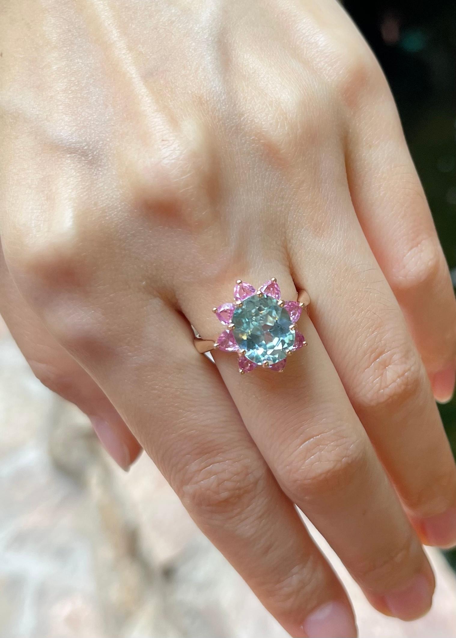 Women's Blue Zircon with Pink Sapphire Ring Set in 18K Rose Gold Settings For Sale