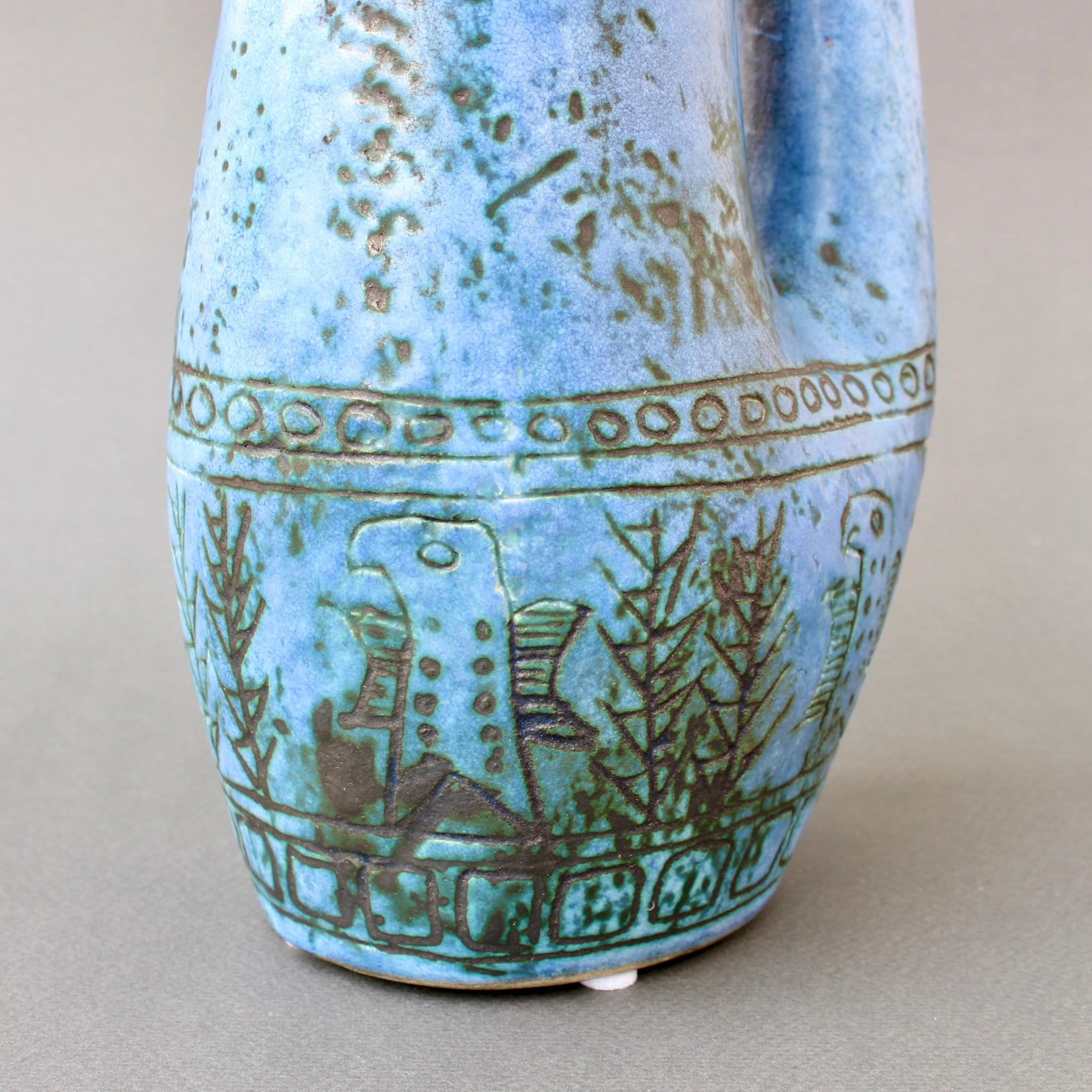 Céramique Vase en céramique zoomorphe bleu du milieu du siècle dernier de Jacques Blin, France, vers les années 1950 en vente