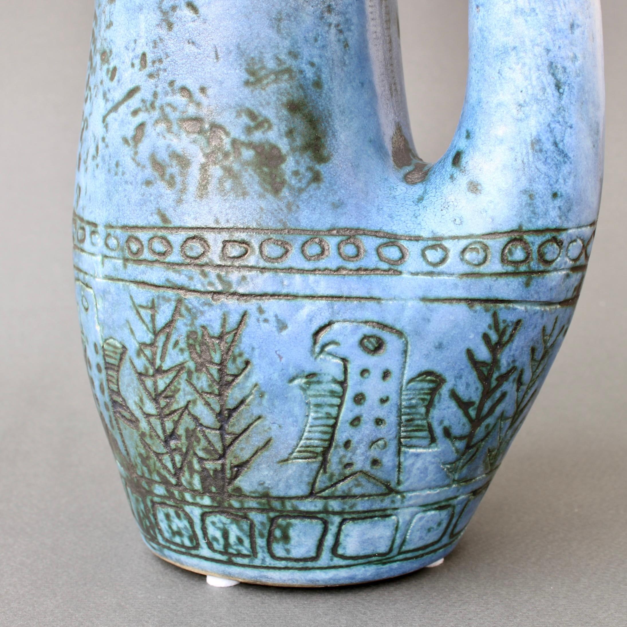 Vase en céramique zoomorphe bleu du milieu du siècle dernier de Jacques Blin, France, vers les années 1950 en vente 1
