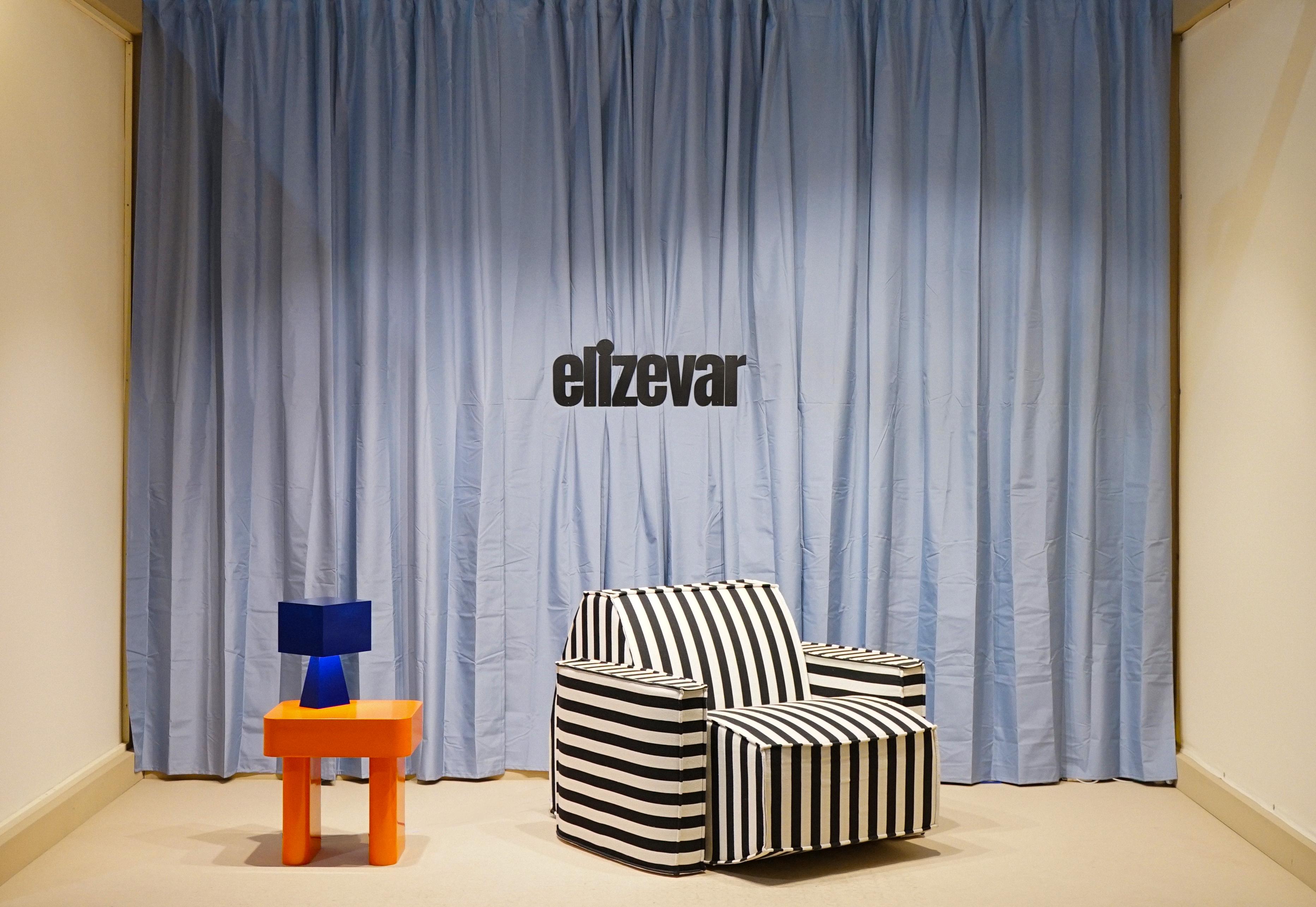 BLUEBERRY 3D printed Table Lamp by Eliz Evar In New Condition For Sale In Hamburg, DE