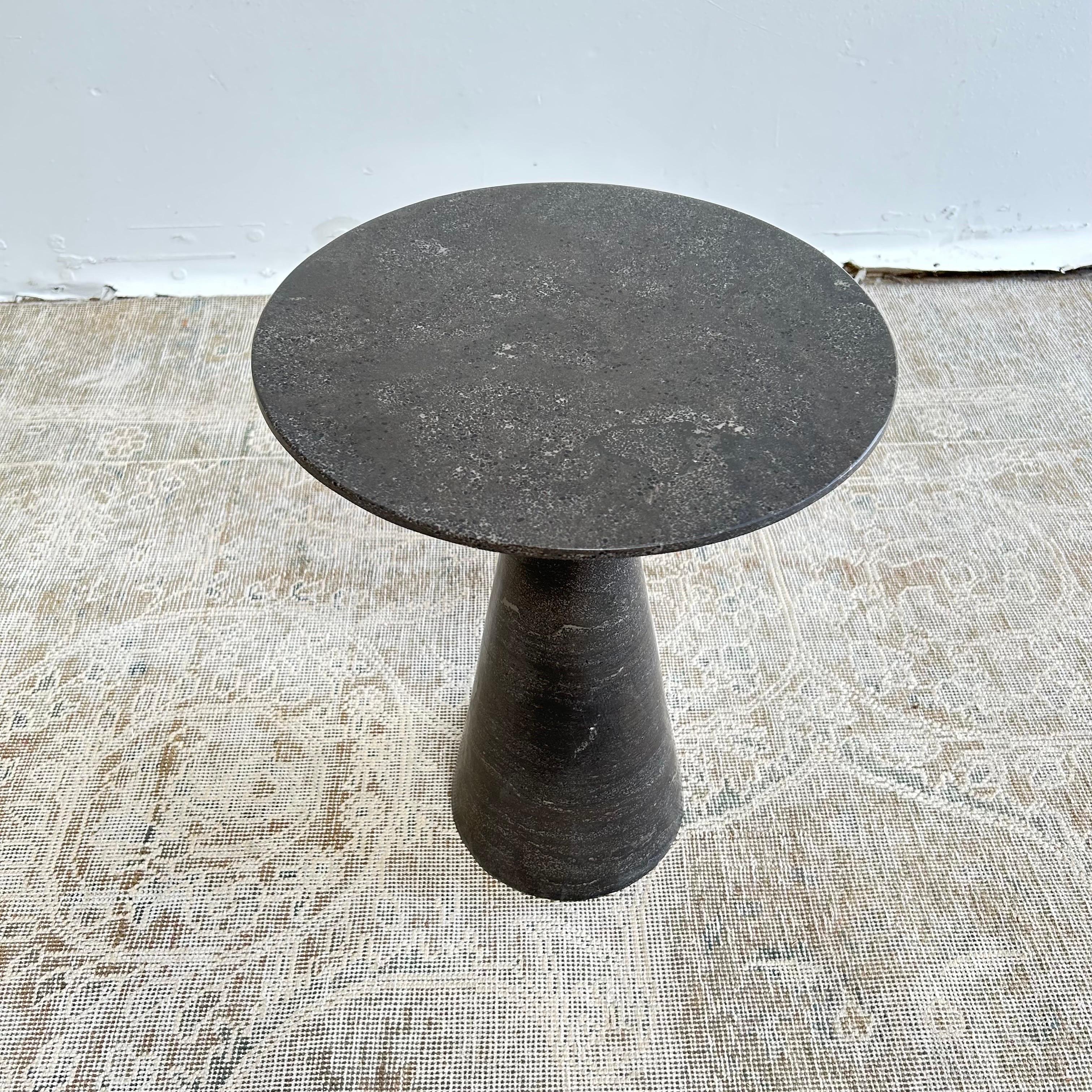 Bluestone Modern Side Table In New Condition In Brea, CA