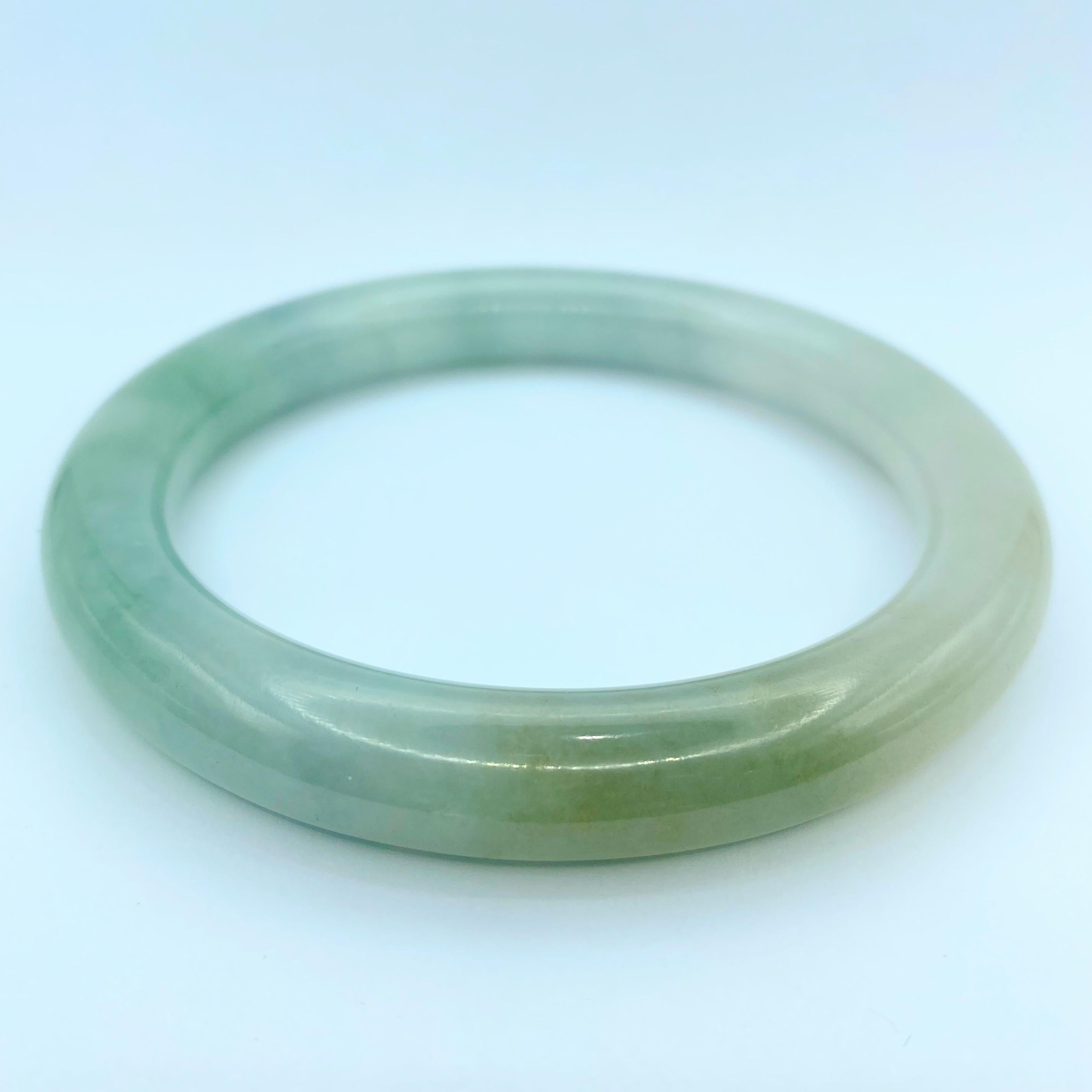 Contemporary Genuine Burmese Bluish Green Jadeite Jade Bangle For Sale