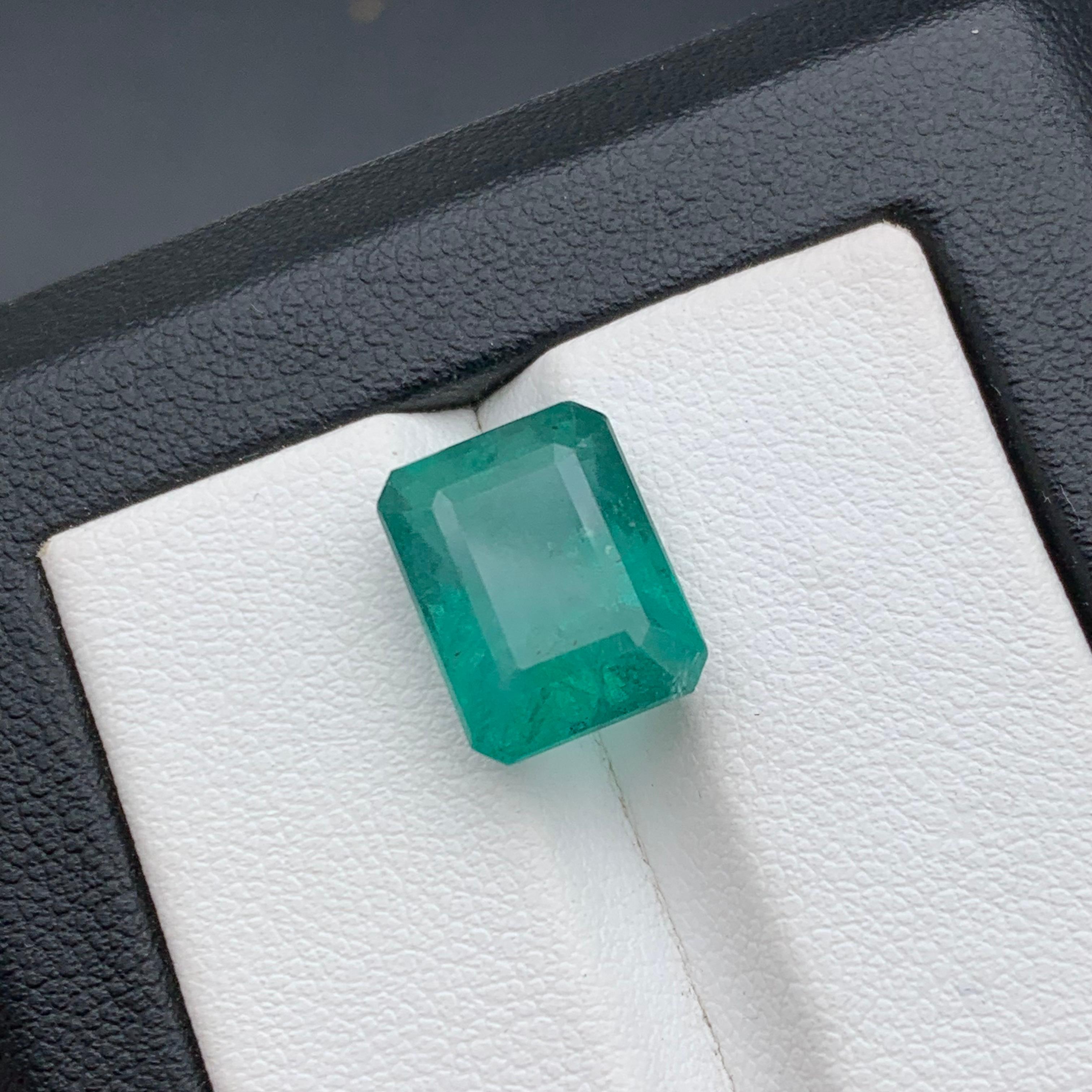 Contemporary Bluish Green Natural Emerald Ring, Pendant Loose Gemstone 6.35 Ct for Jewelry For Sale