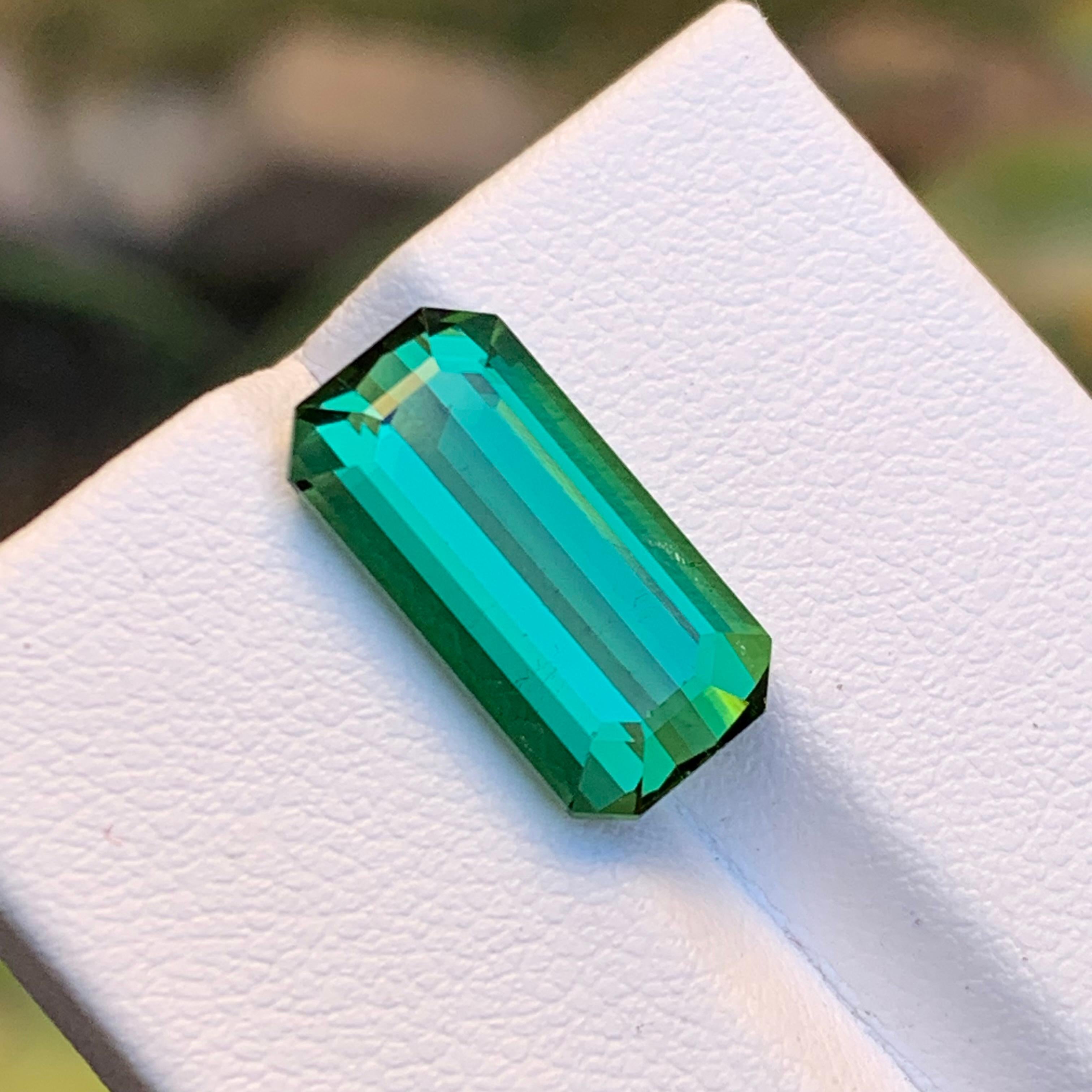 Bluish Green Natural Tourmaline Loose Gemstone, 7.00 Carat Emerald Cut Afghani  For Sale 5
