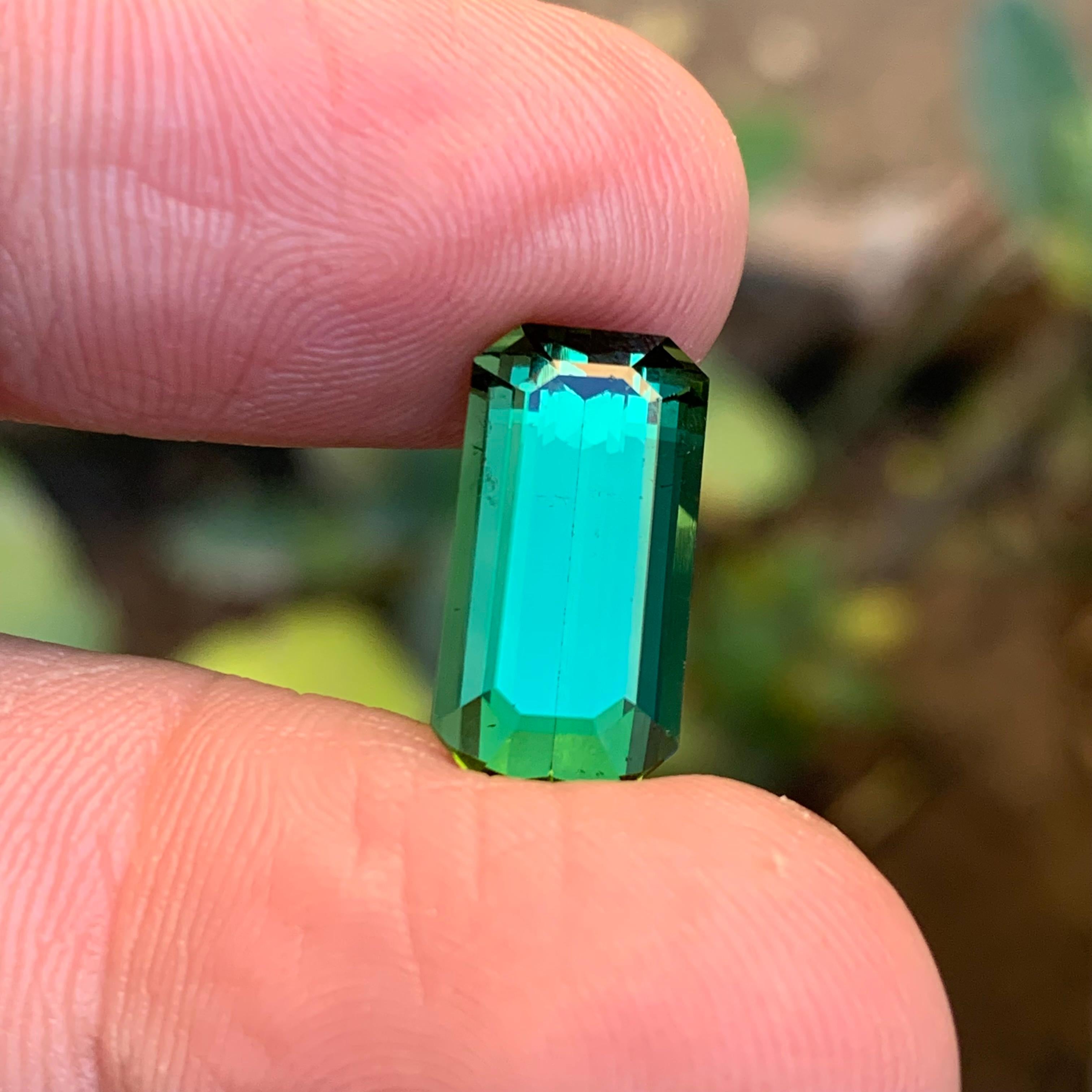 Bluish Green Natural Tourmaline Loose Gemstone, 7.00 Carat Emerald Cut Afghani  For Sale 6